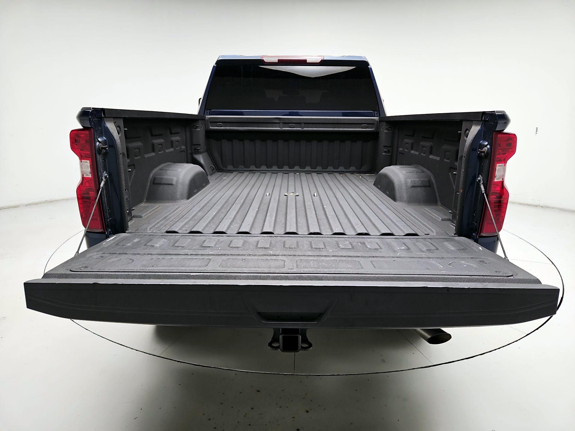 Thumbnail: 2022 Chevrolet Silverado 2500 - 18