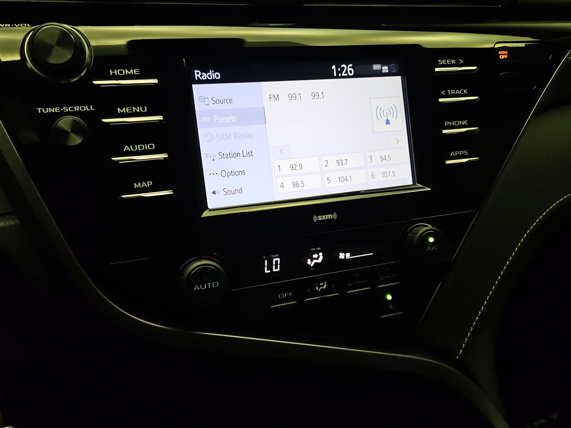 Thumbnail: 2020 Toyota Camry - 15