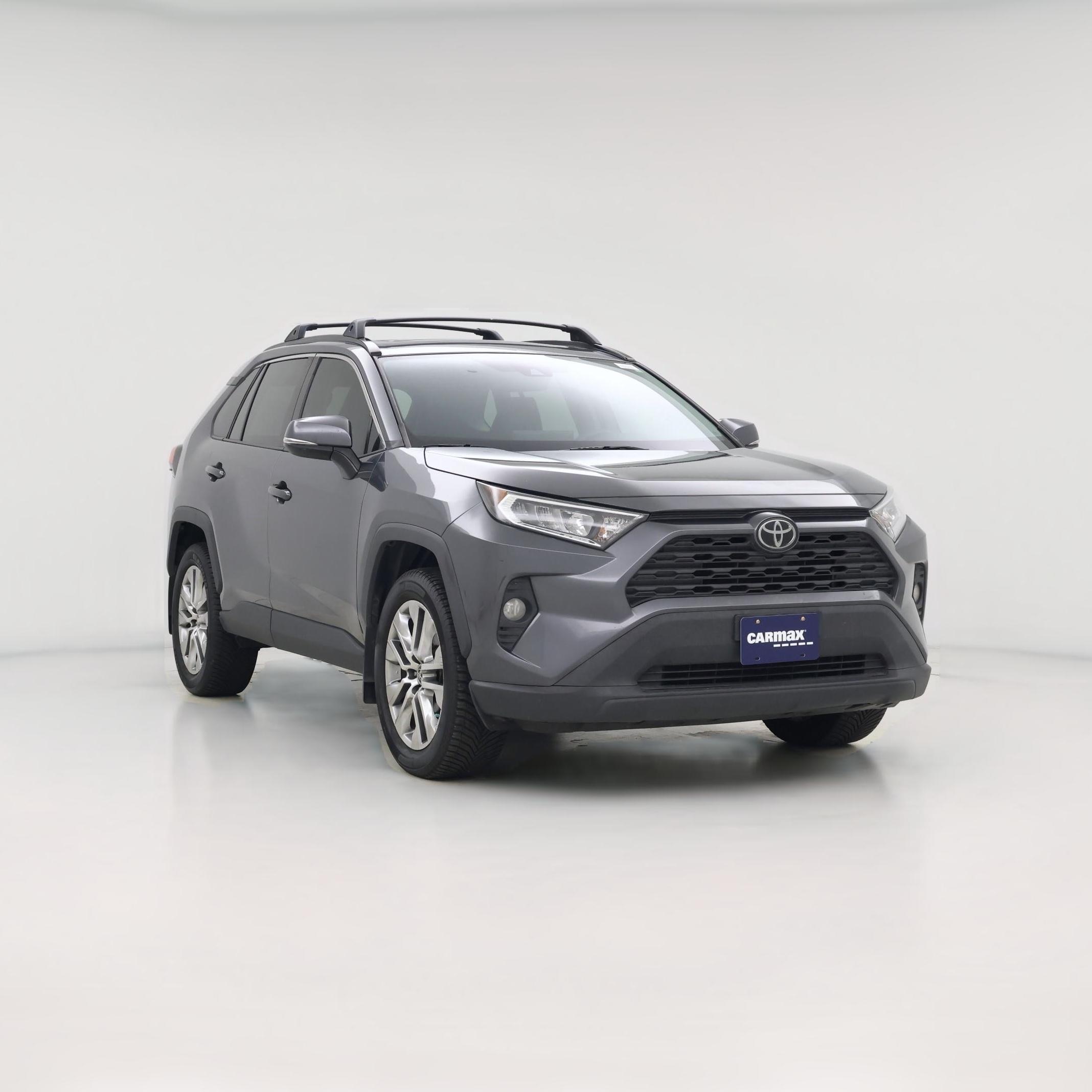 Thumbnail: 2019 Toyota RAV4 - 1
