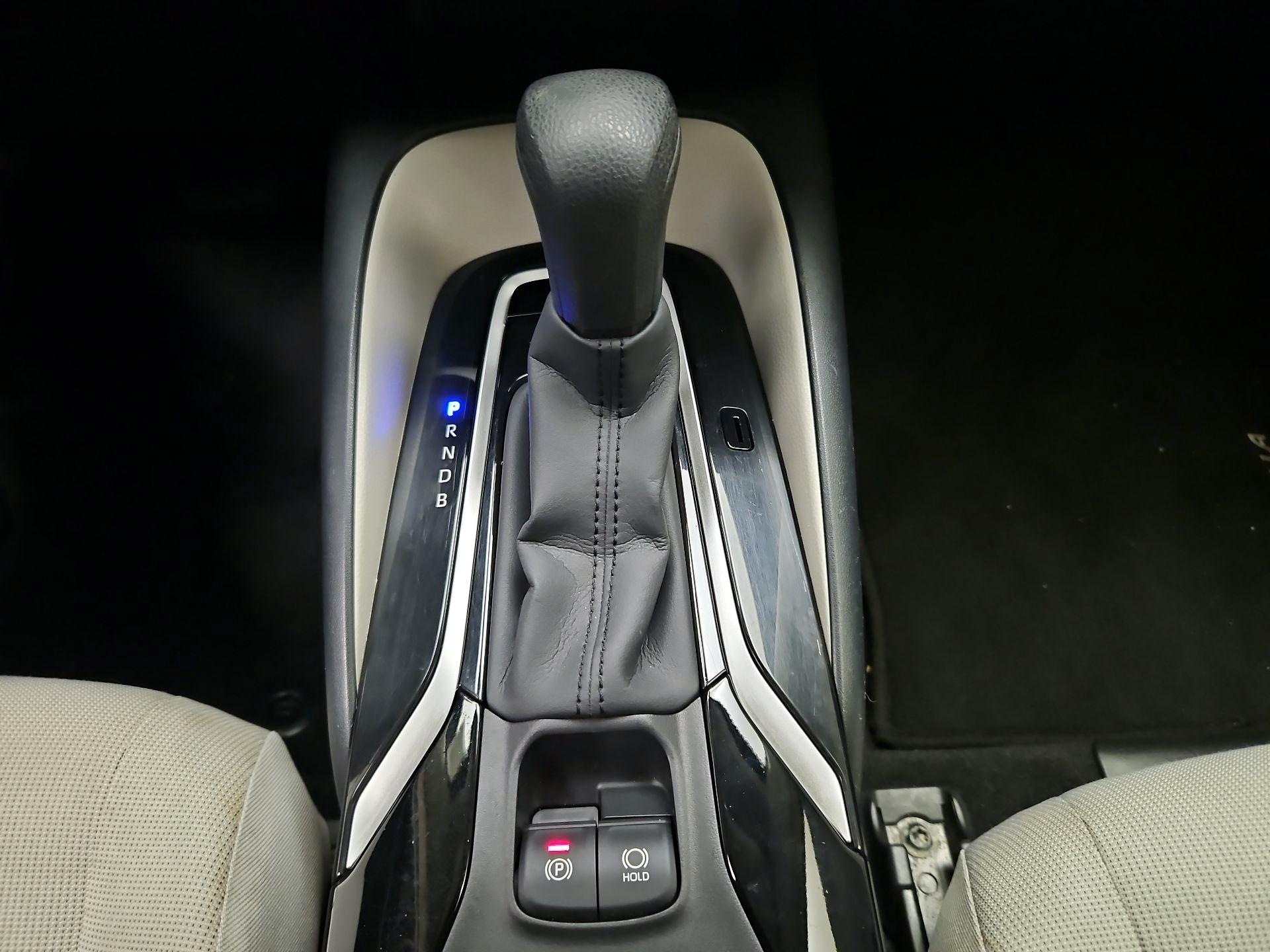 Thumbnail: 2021 Toyota Corolla - 17