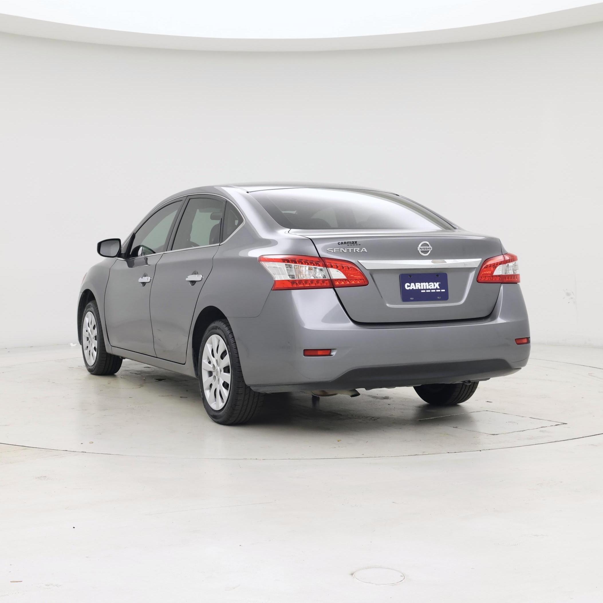 Thumbnail: 2015 Nissan Sentra - 2