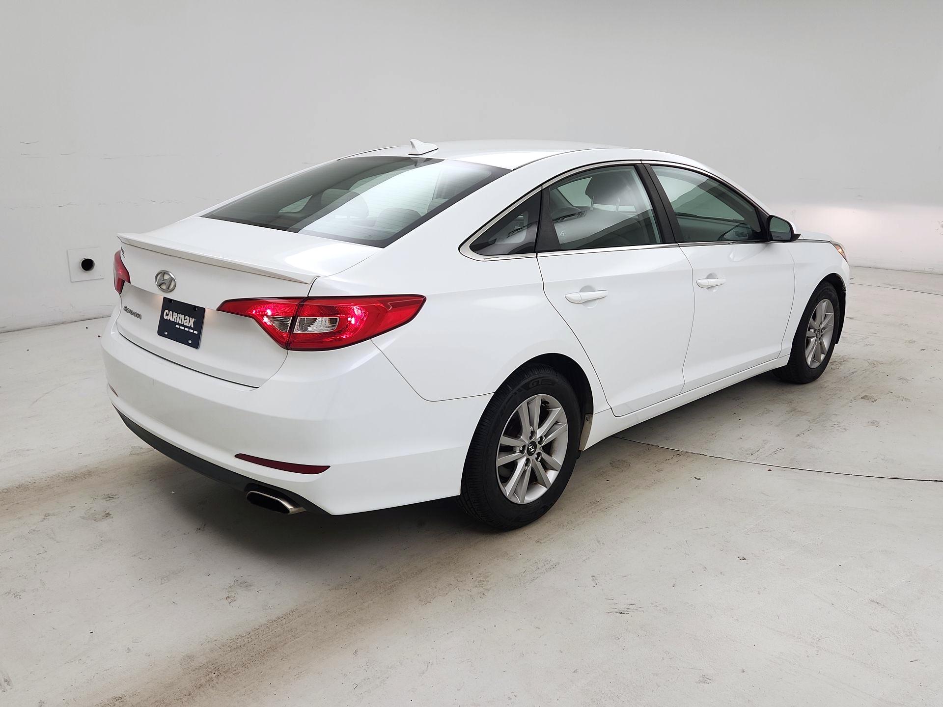 Thumbnail: 2016 Hyundai Sonata - 5