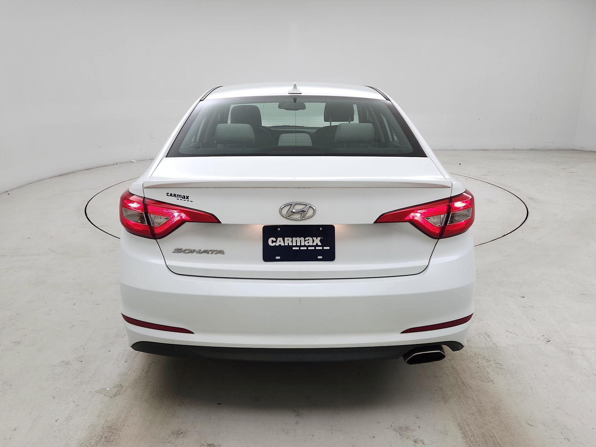 Thumbnail: 2016 Hyundai Sonata - 6