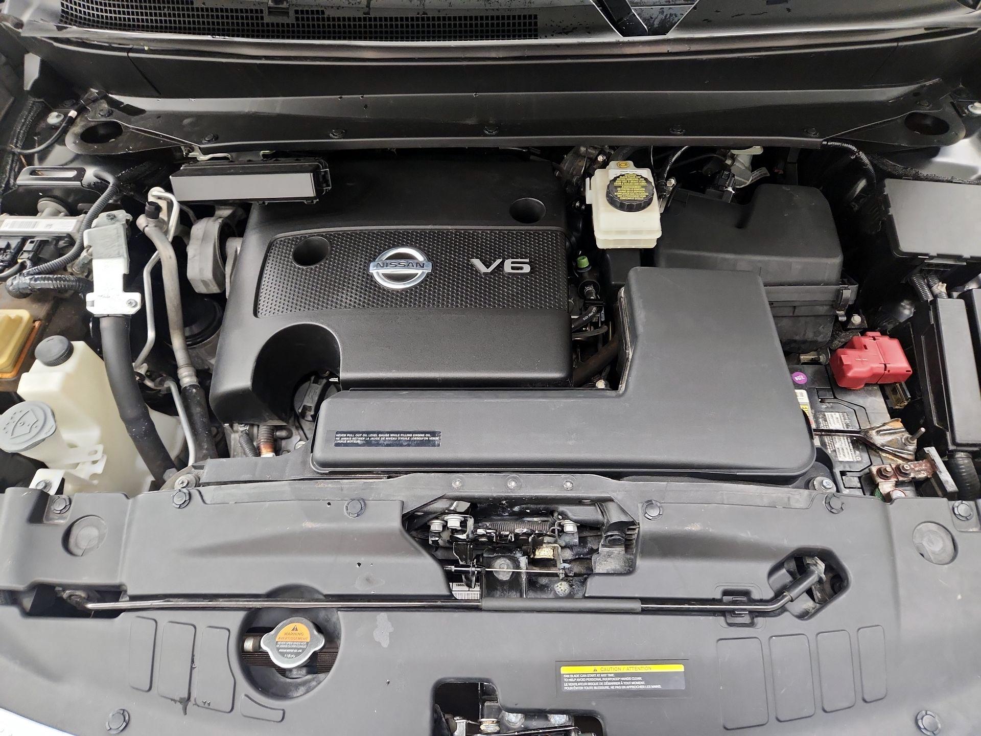 Thumbnail: 2014 Nissan Pathfinder - 17