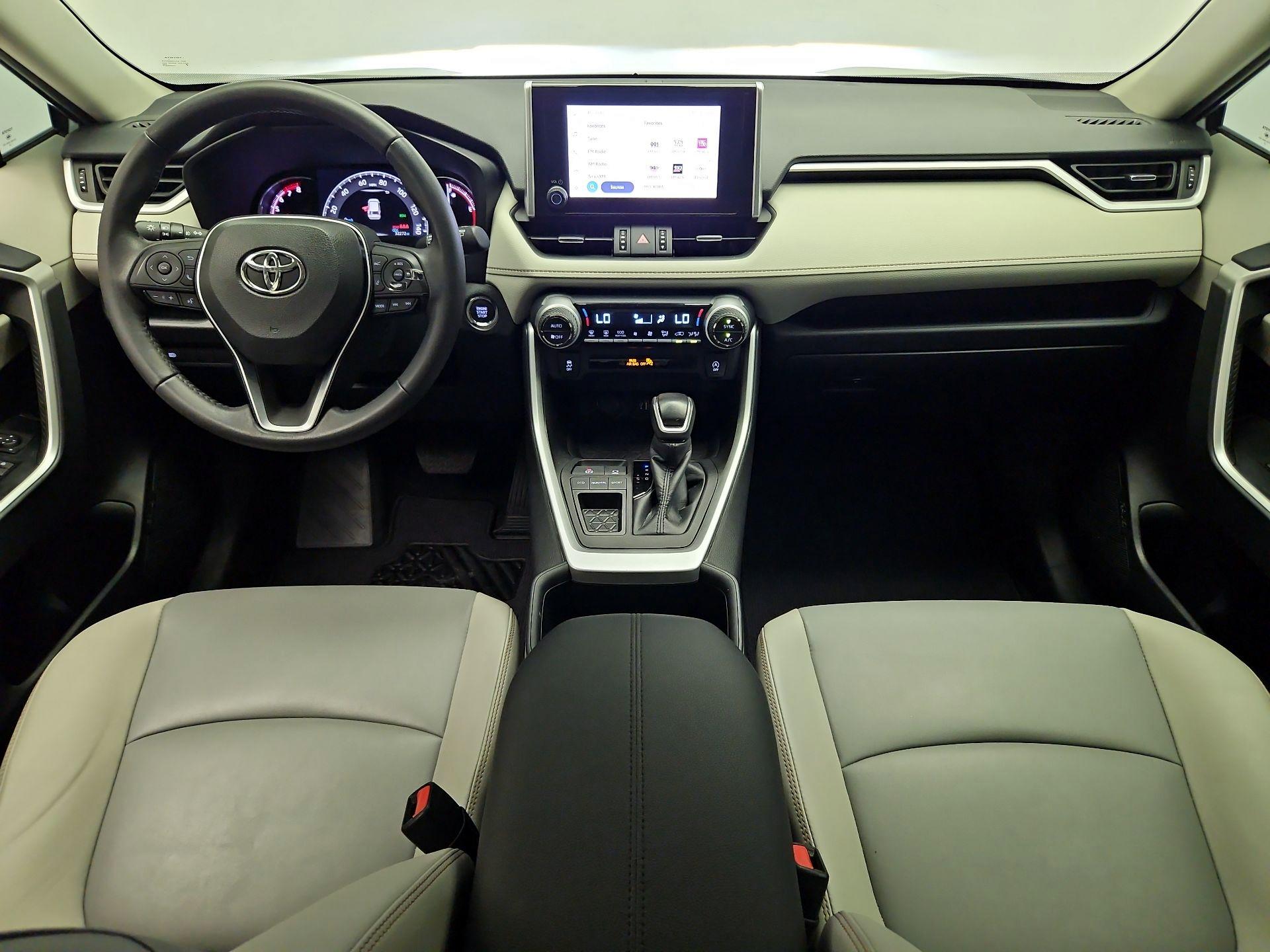 Thumbnail: 2023 Toyota RAV4 - 9