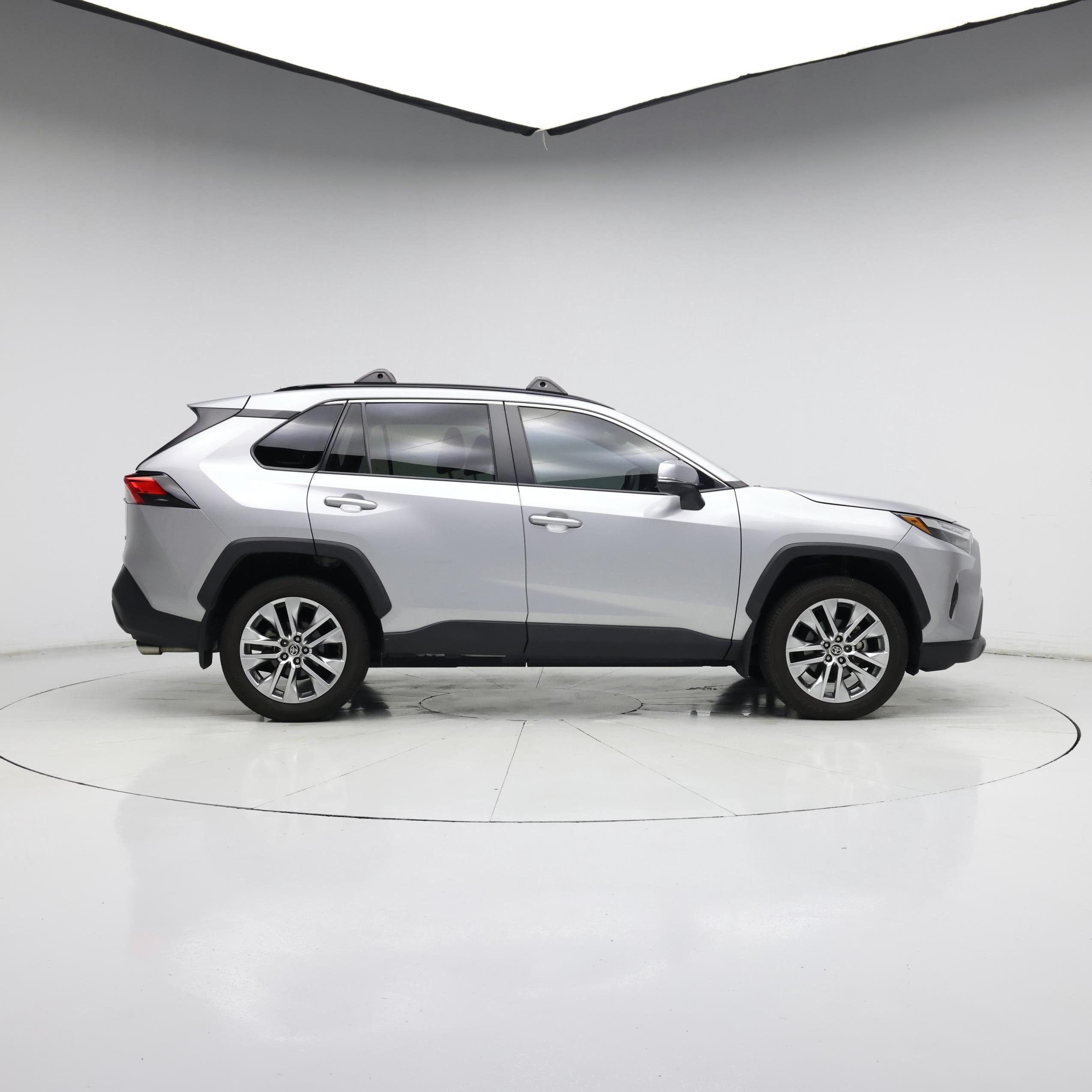 Thumbnail: 2023 Toyota RAV4 - 7