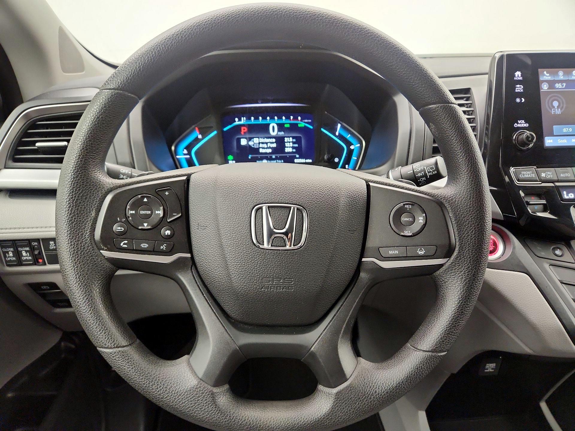 Thumbnail: 2019 Honda Odyssey - 10