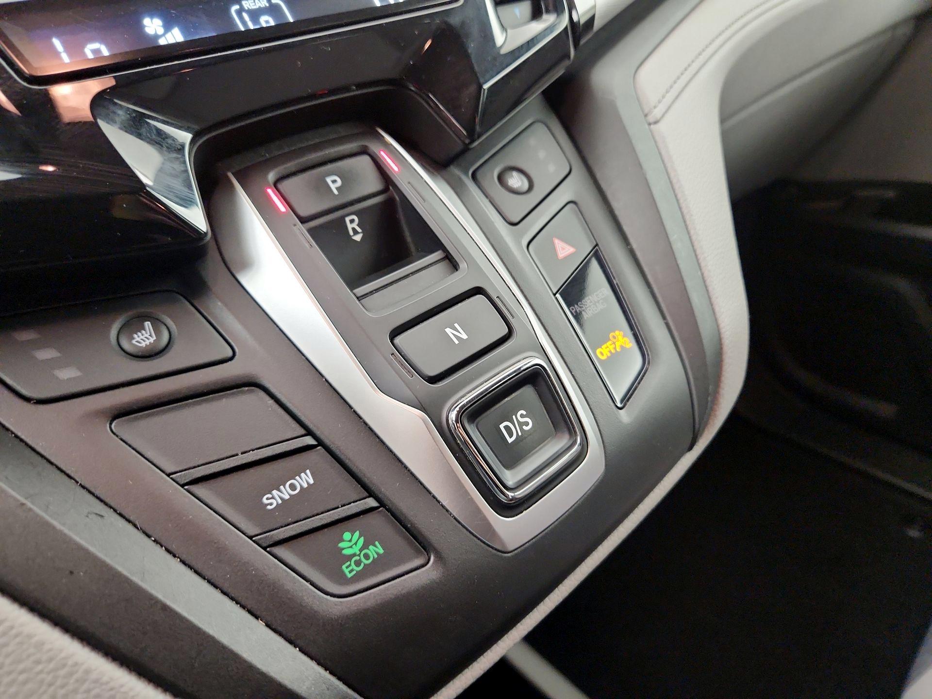 Thumbnail: 2019 Honda Odyssey - 15