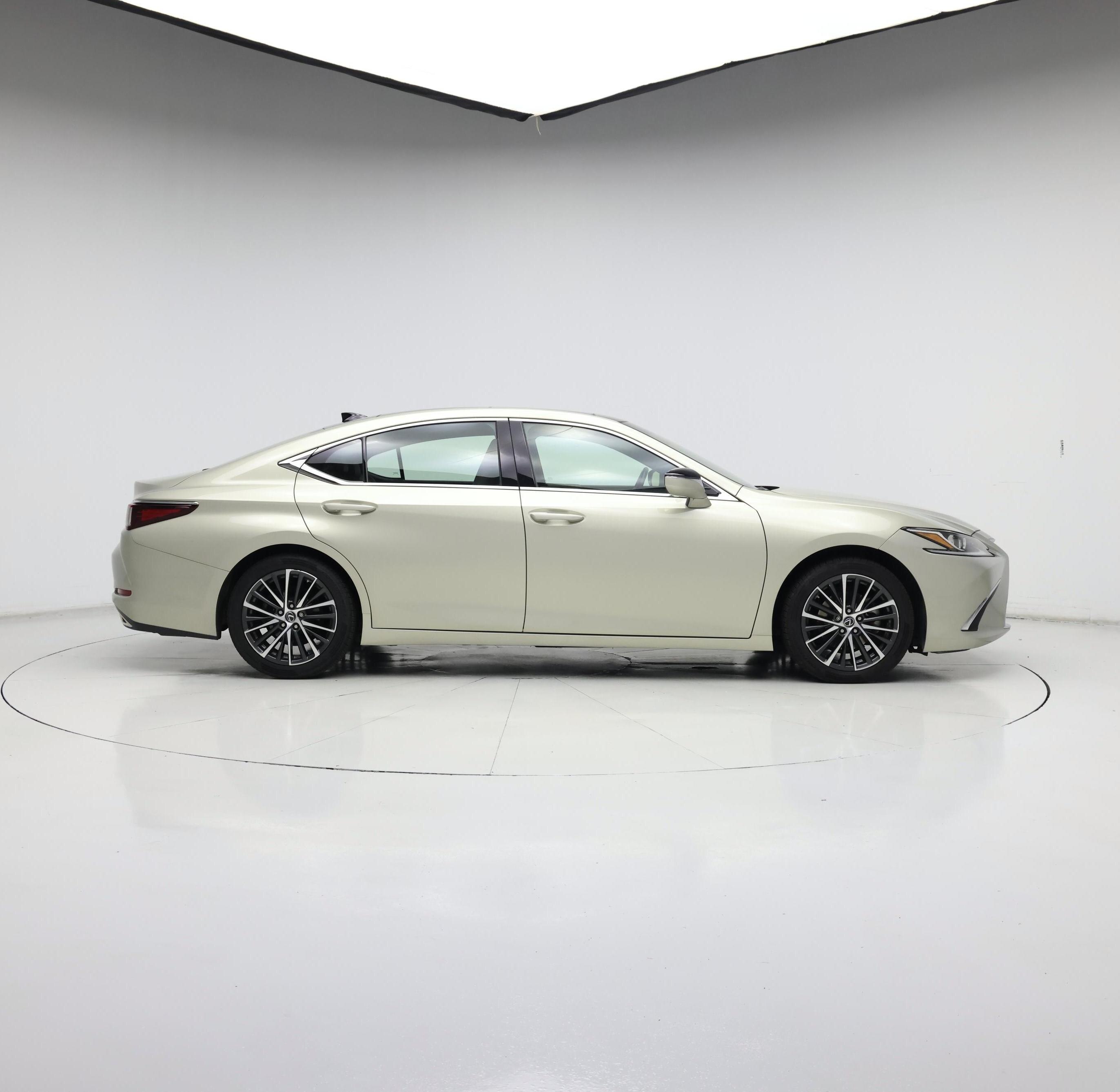Thumbnail: 2023 Lexus ES - 7