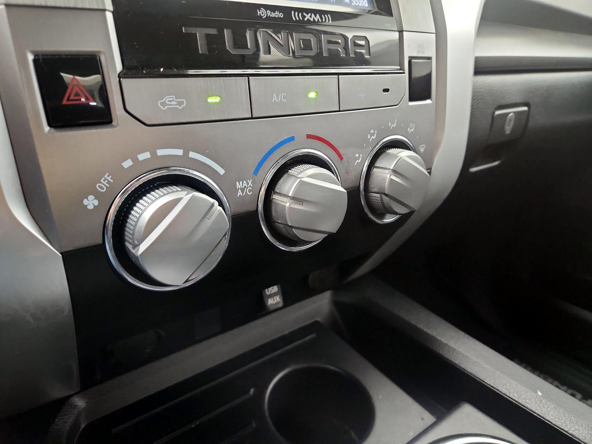 Thumbnail: 2018 Toyota Tundra - 14