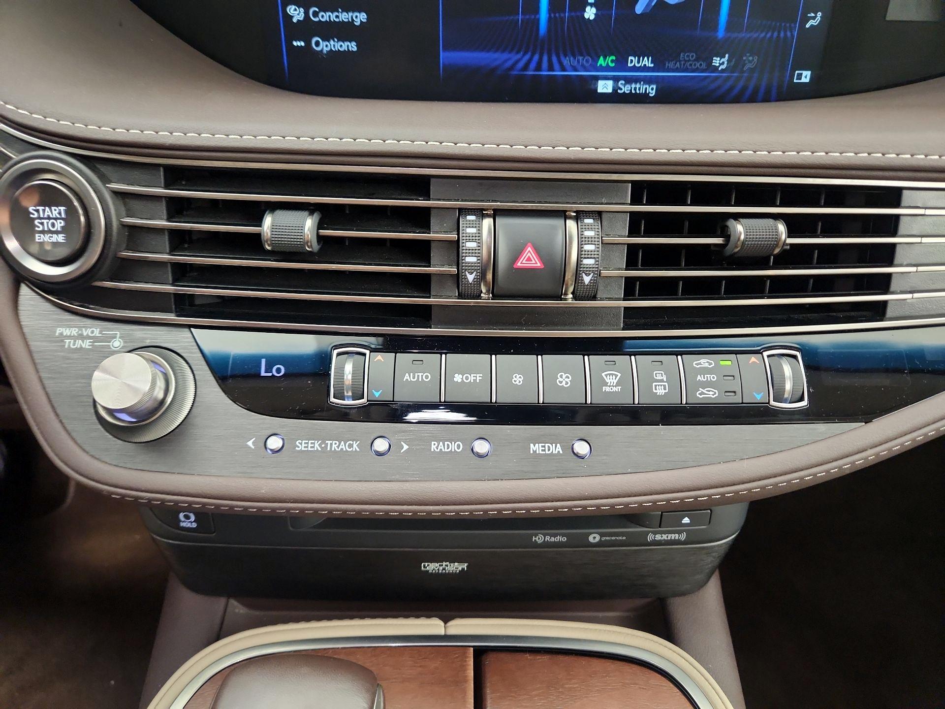 Thumbnail: 2019 Lexus LS - 14