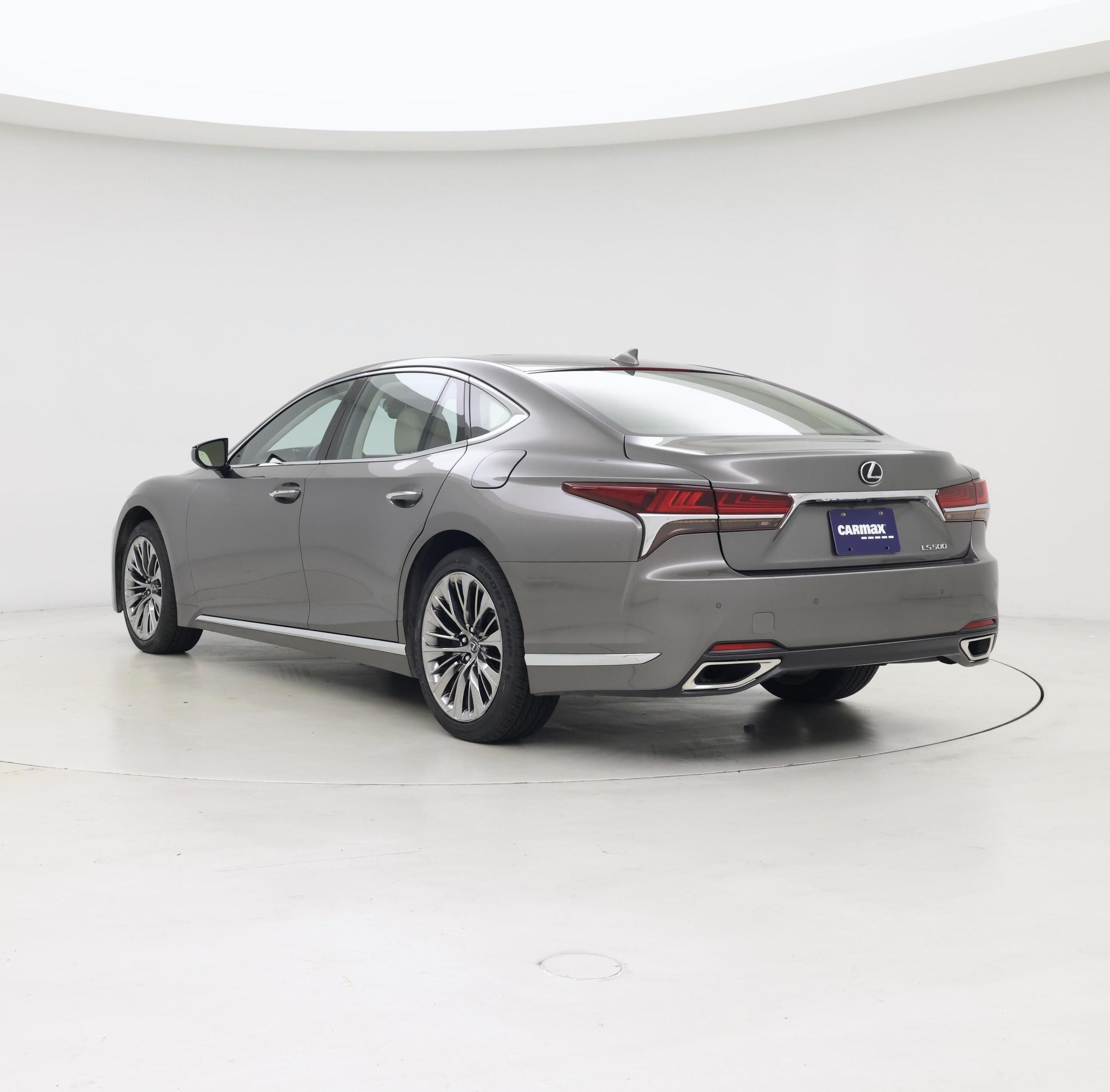 Thumbnail: 2019 Lexus LS - 2