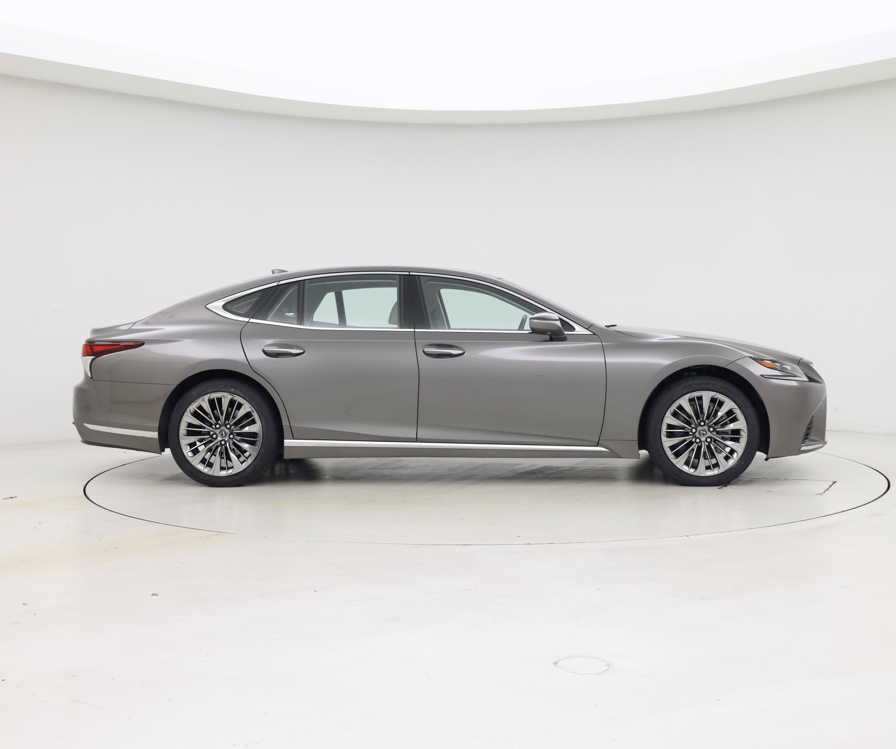 Thumbnail: 2019 Lexus LS - 7