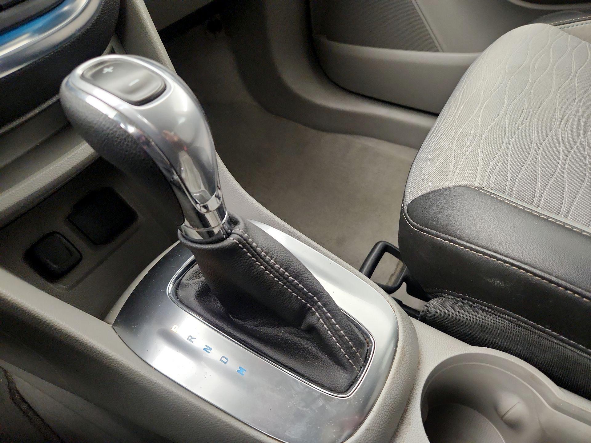 Thumbnail: 2015 Buick Encore - 17
