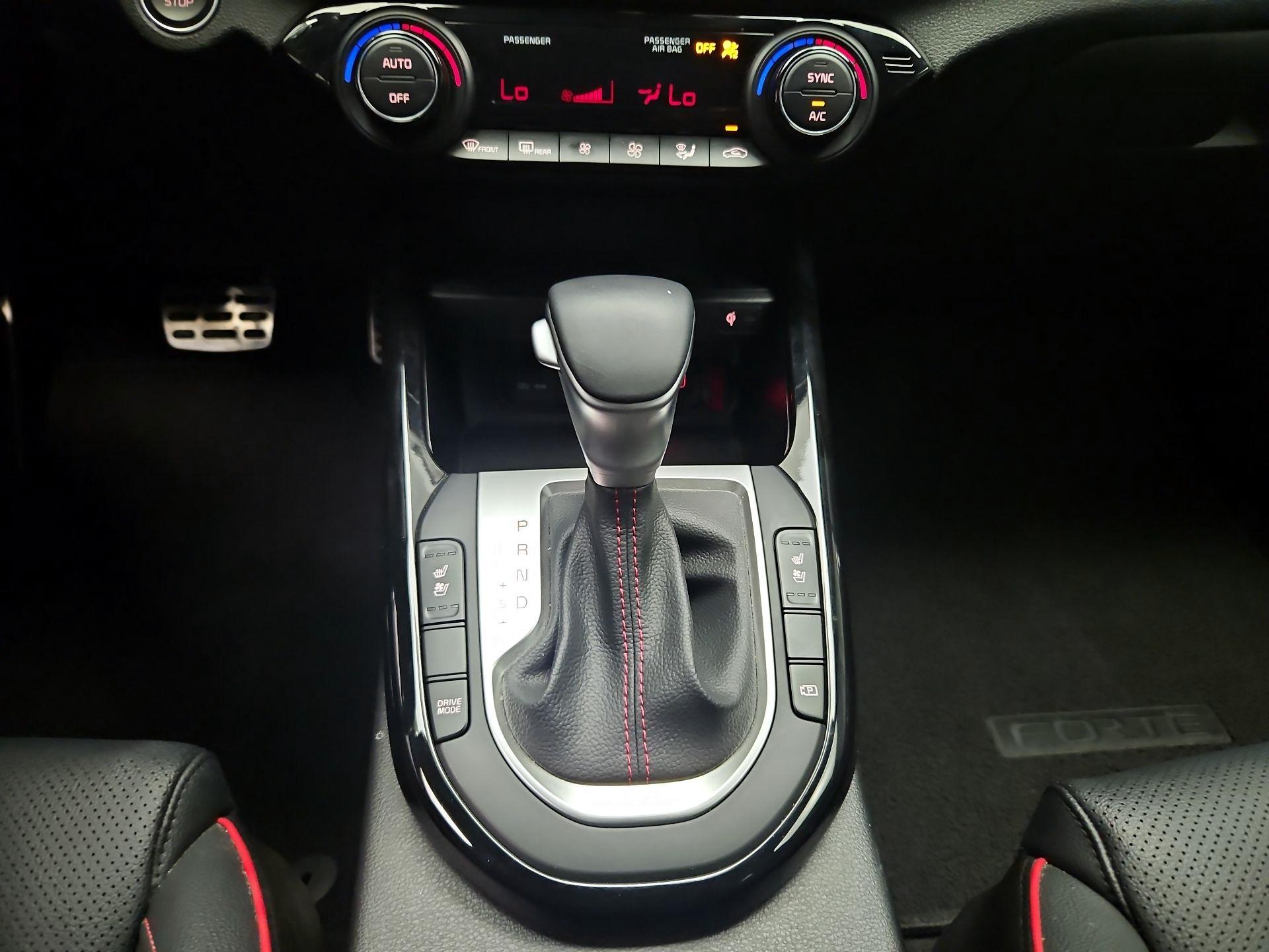 Thumbnail: 2023 Kia Forte - 16