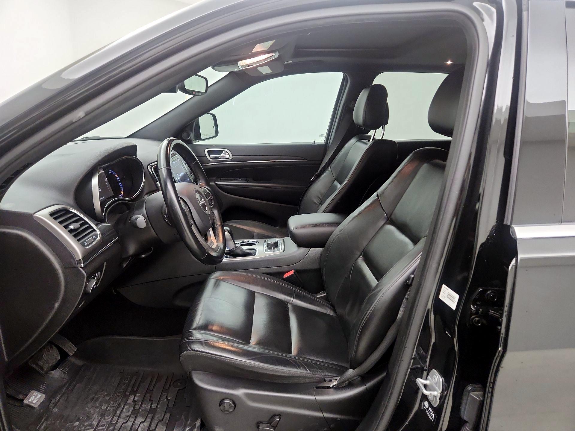Thumbnail: 2021 Jeep Grand Cherokee - 11