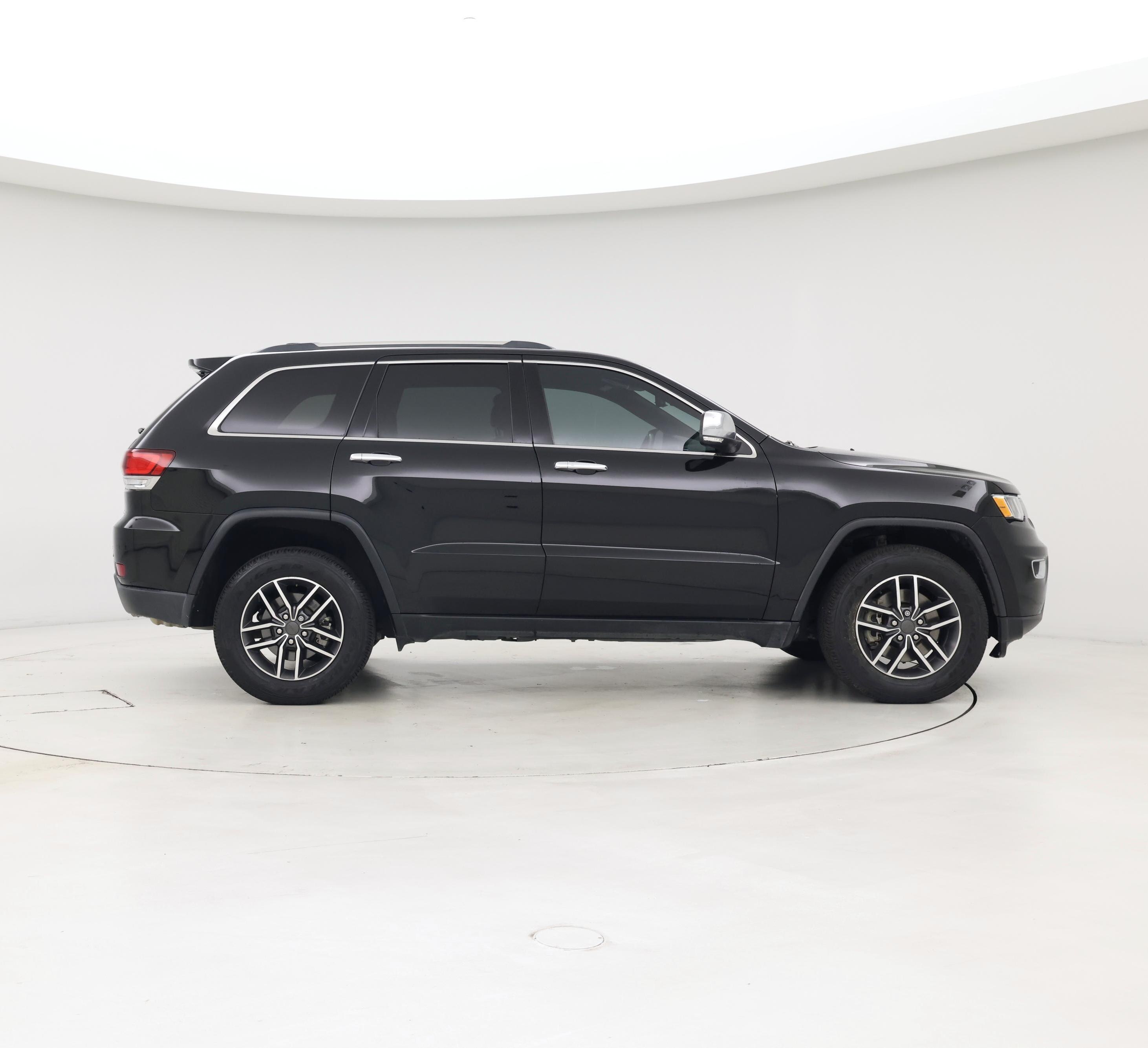Thumbnail: 2021 Jeep Grand Cherokee - 7