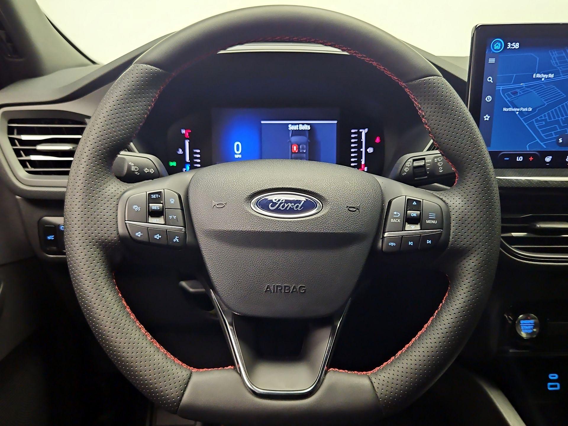 Thumbnail: 2023 Ford Escape - 10