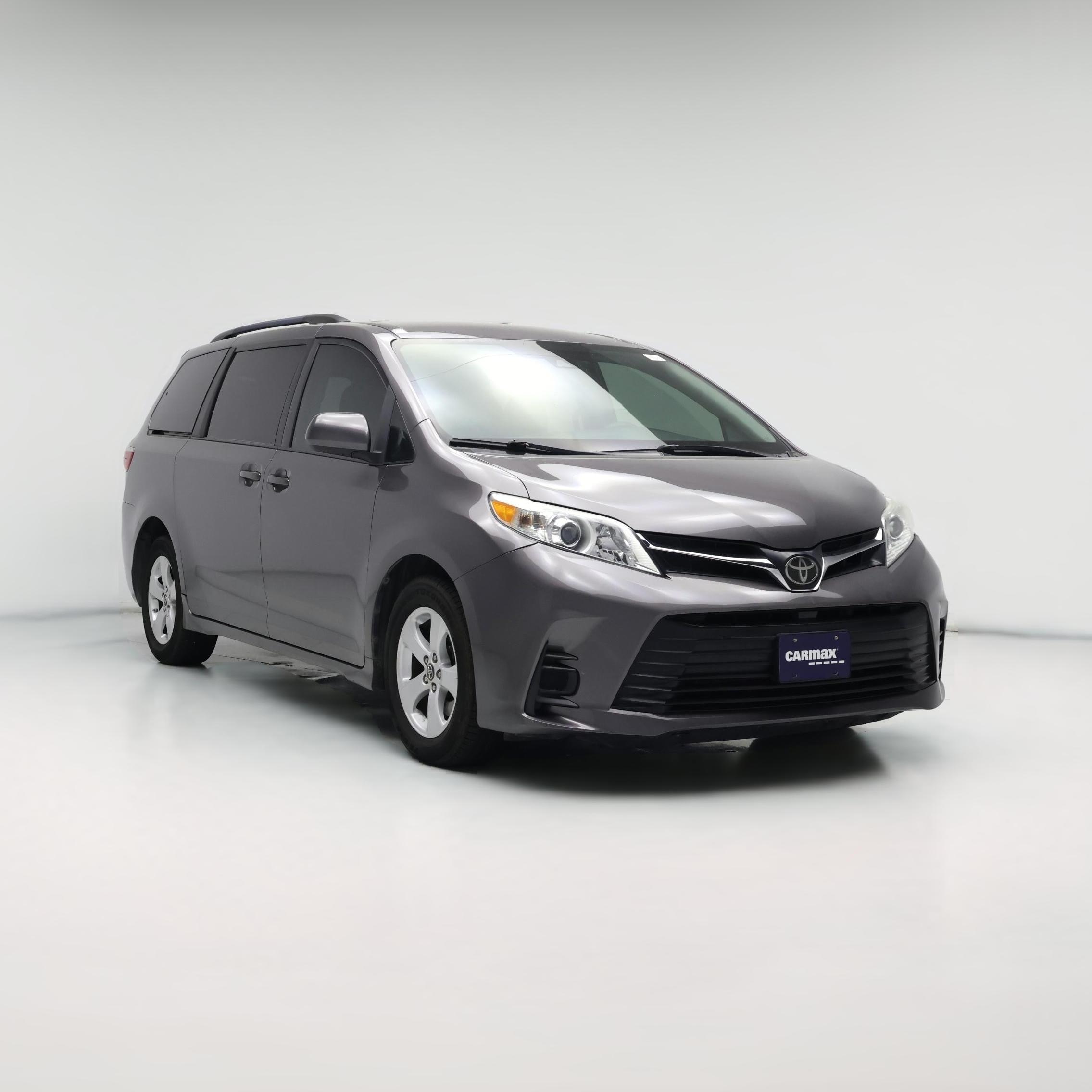 Thumbnail: 2020 Toyota Sienna - 1