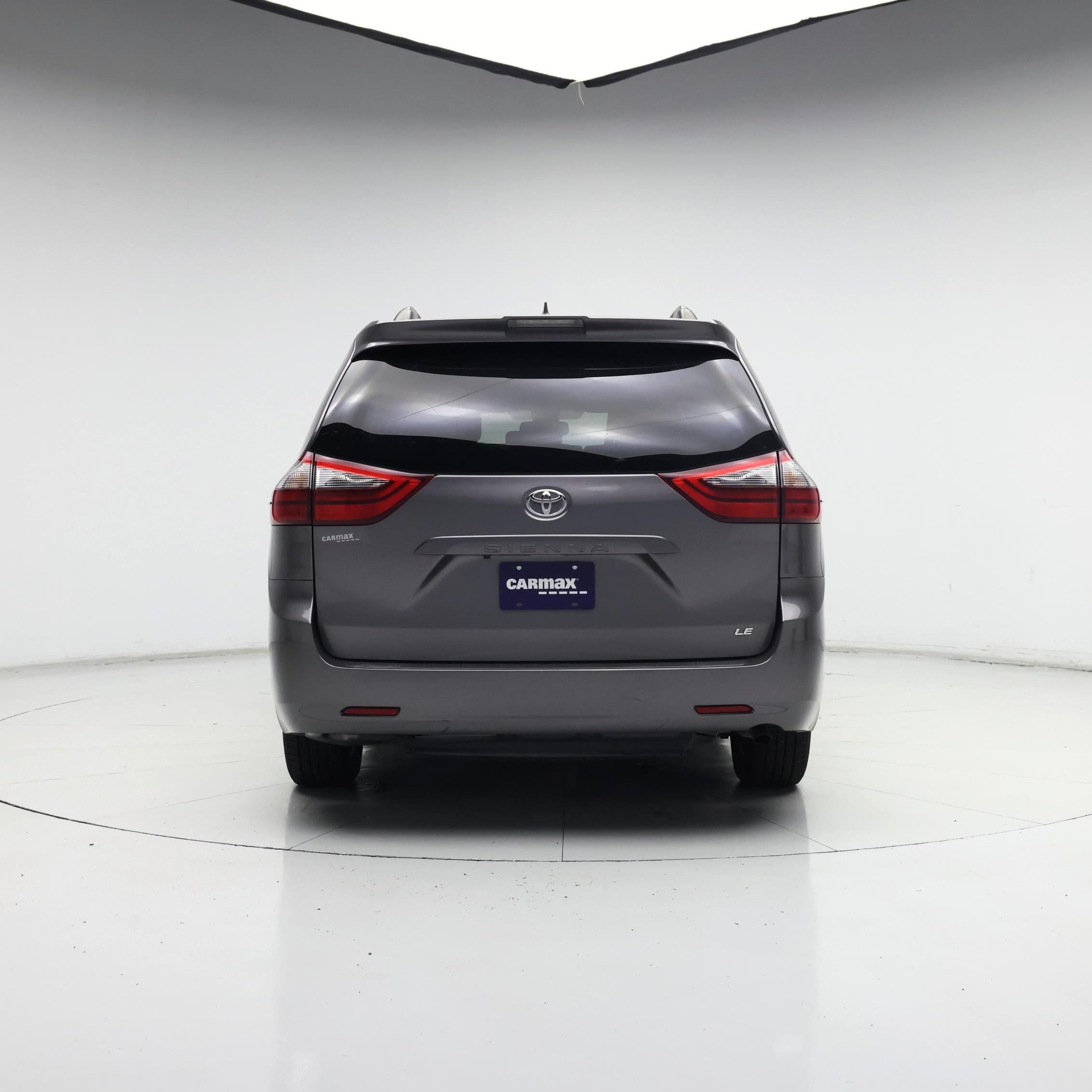 Thumbnail: 2020 Toyota Sienna - 6