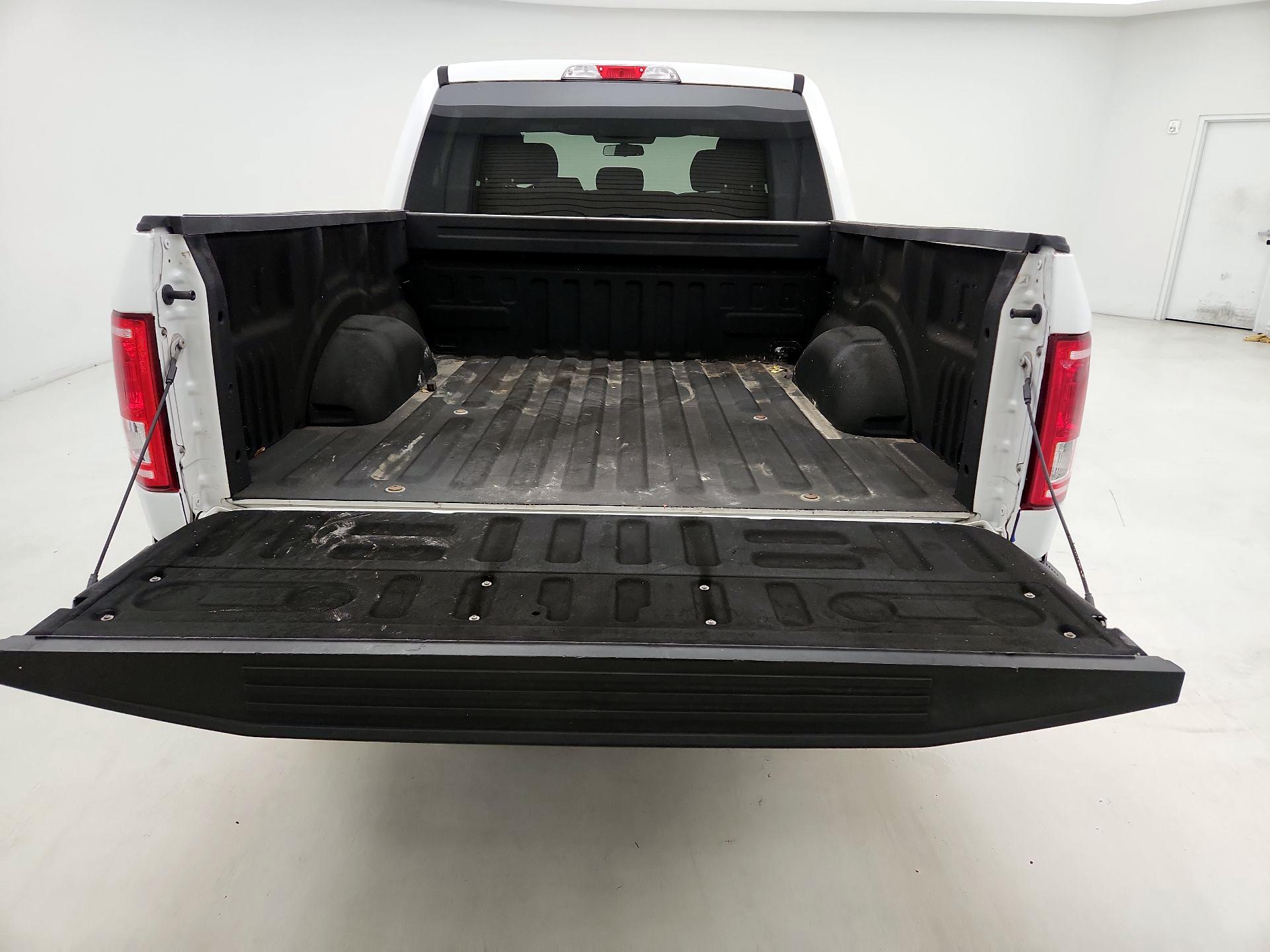Thumbnail: 2017 Ford F-150 - 18