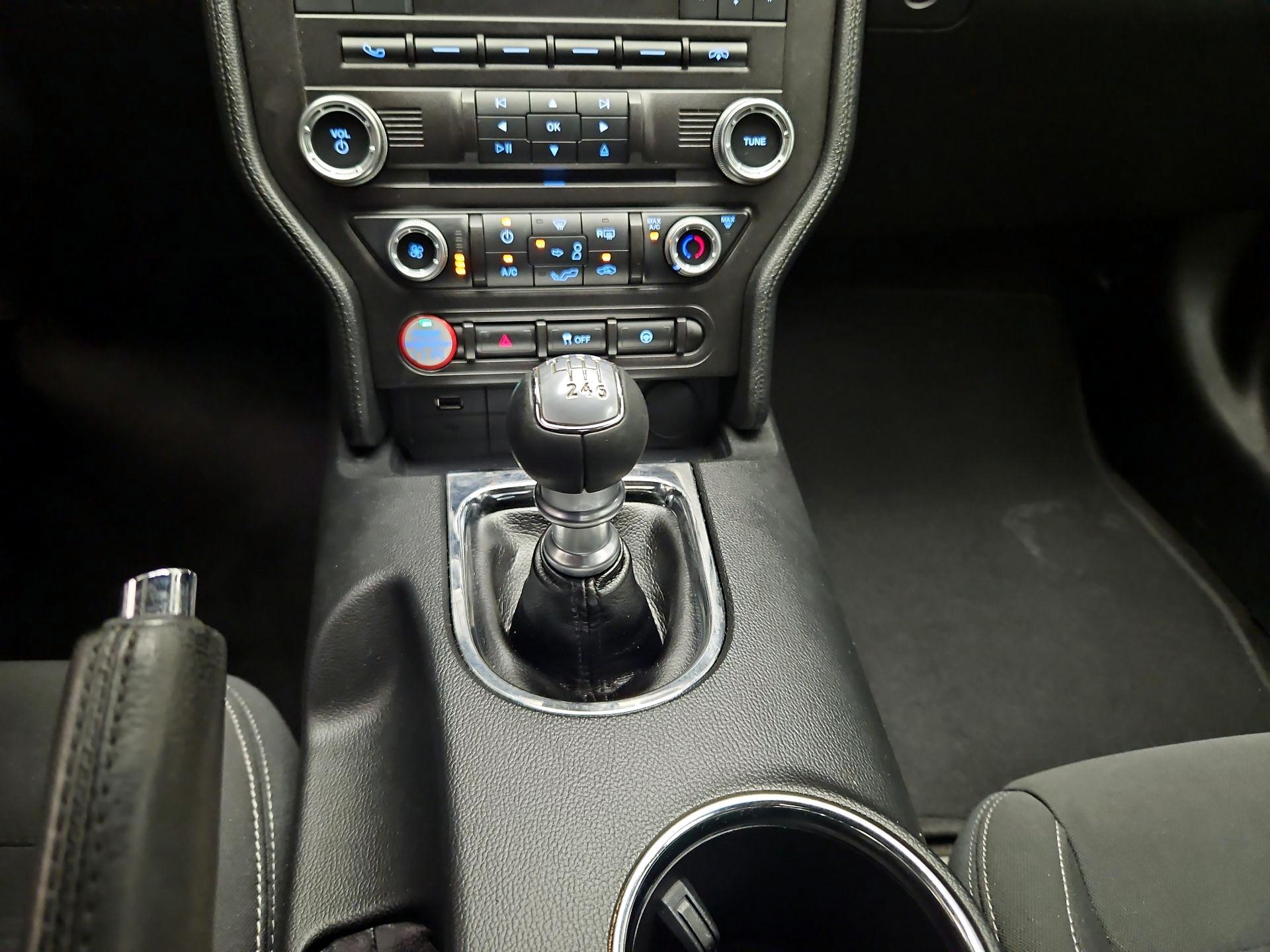 Thumbnail: 2016 Ford Mustang - 16