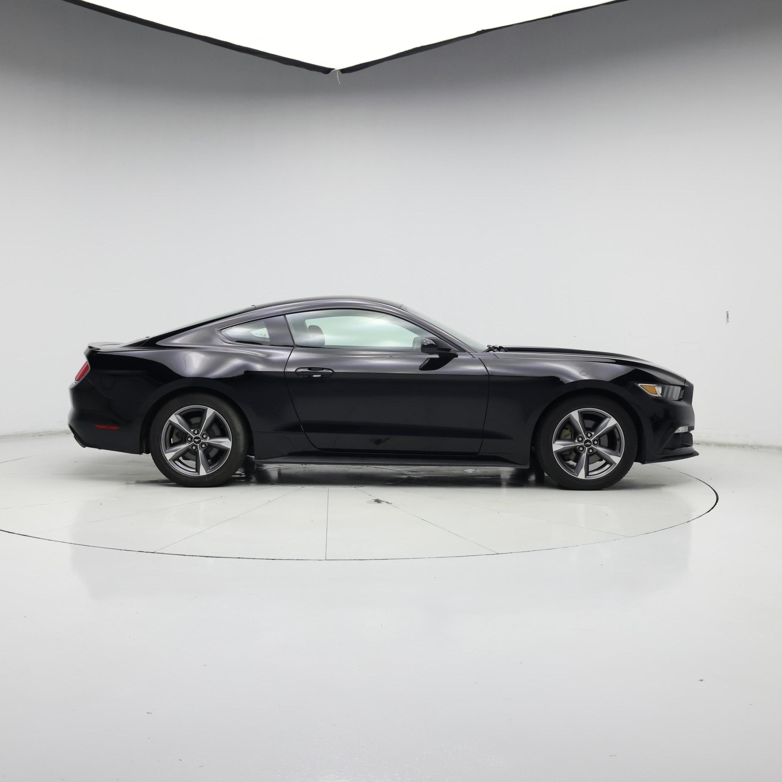 Thumbnail: 2016 Ford Mustang - 7