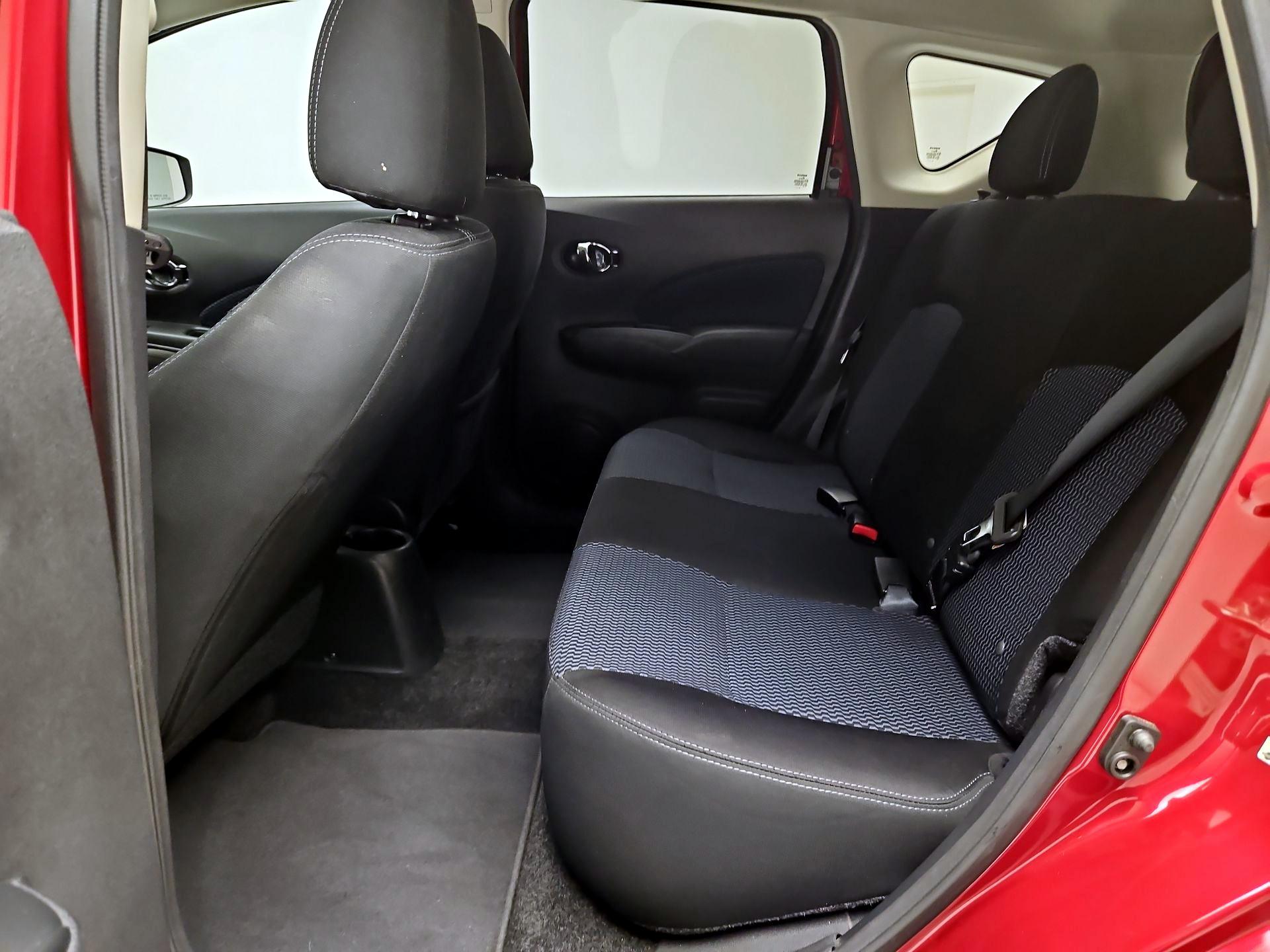 Thumbnail: 2019 Nissan Versa Note - 17
