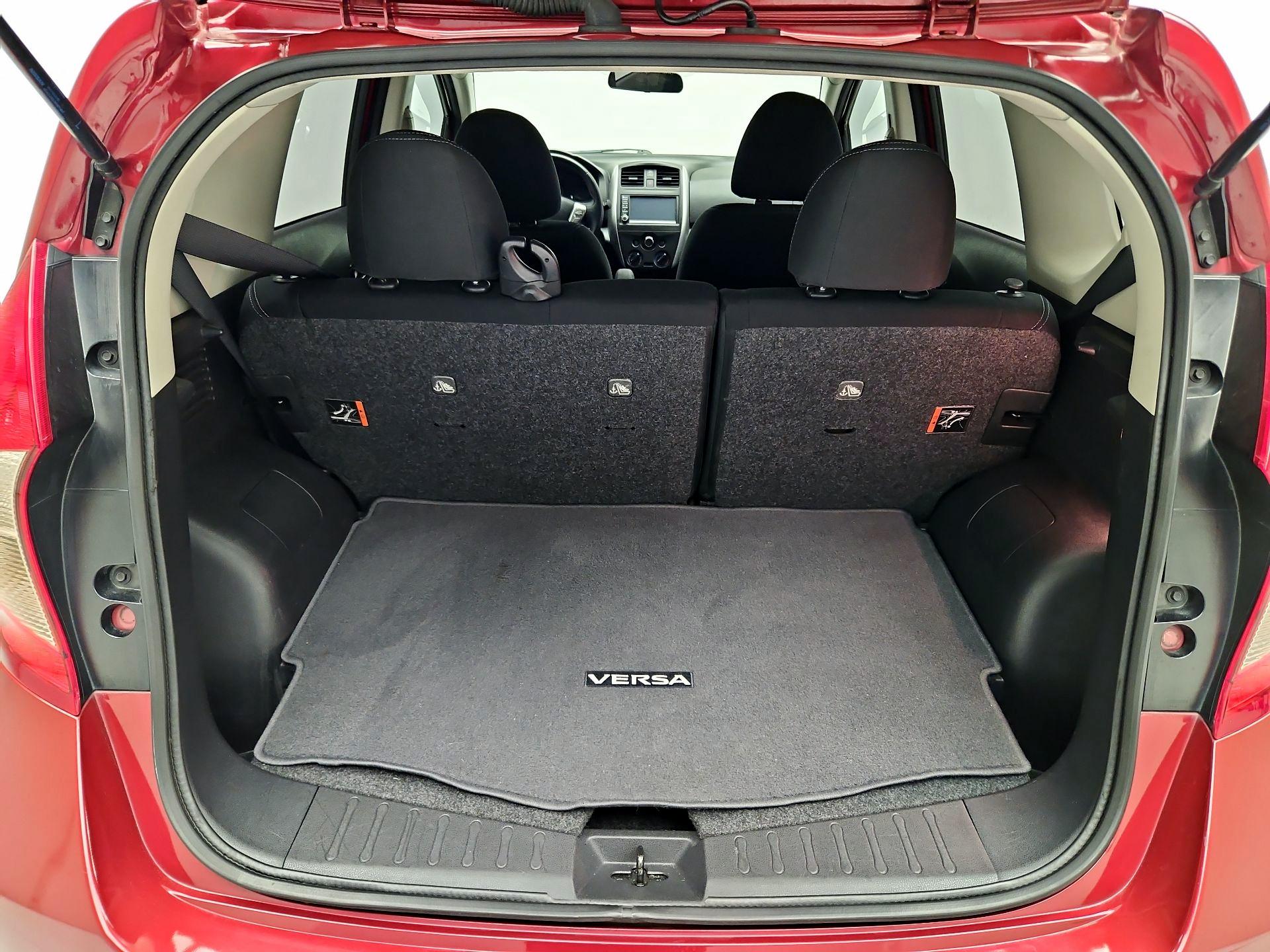 Thumbnail: 2019 Nissan Versa Note - 18
