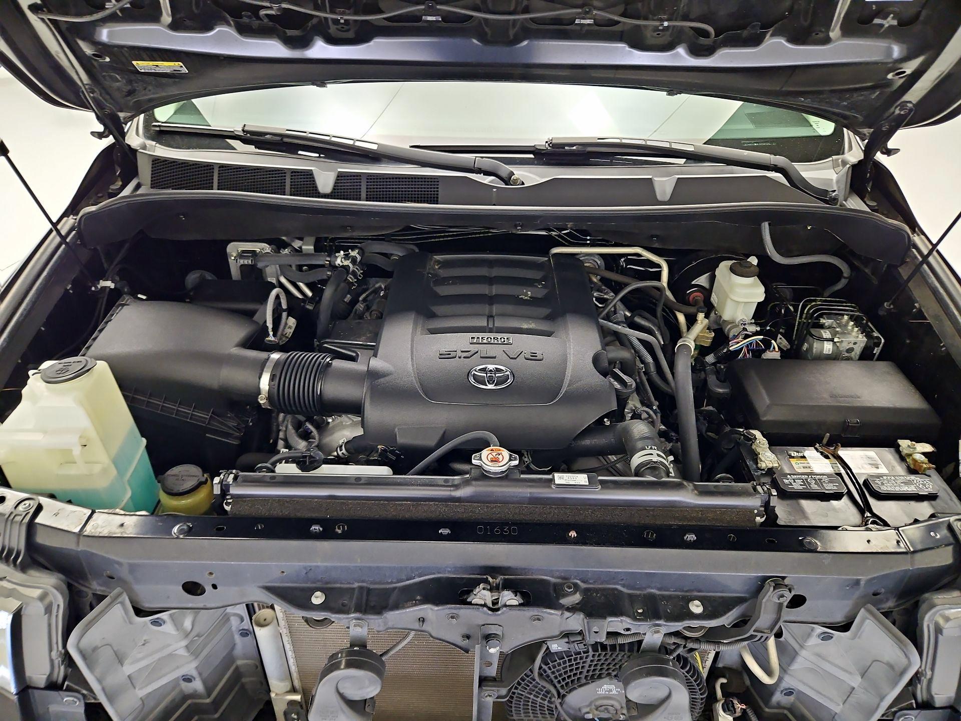 Thumbnail: 2020 Toyota Sequoia - 20