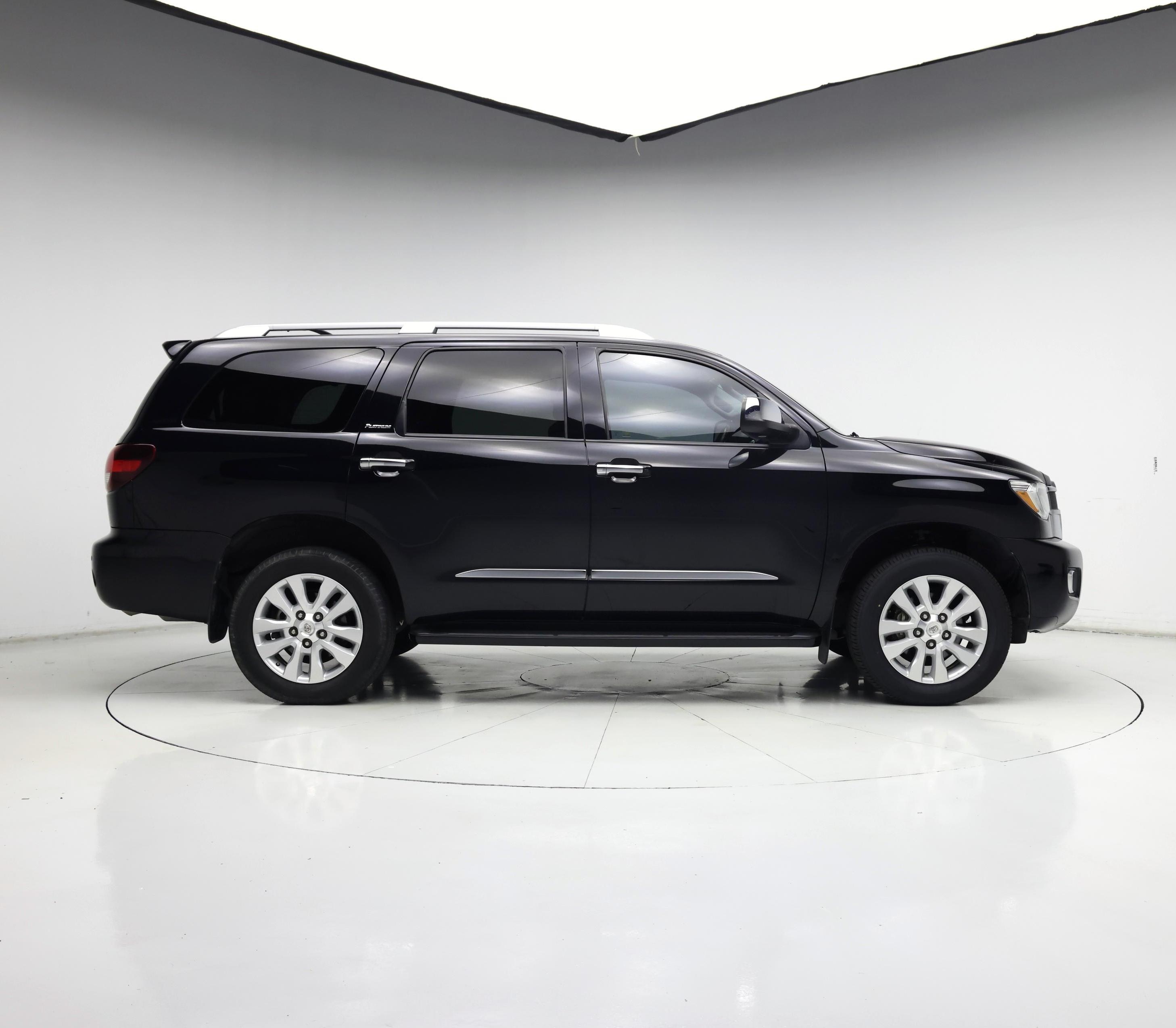 Thumbnail: 2020 Toyota Sequoia - 7
