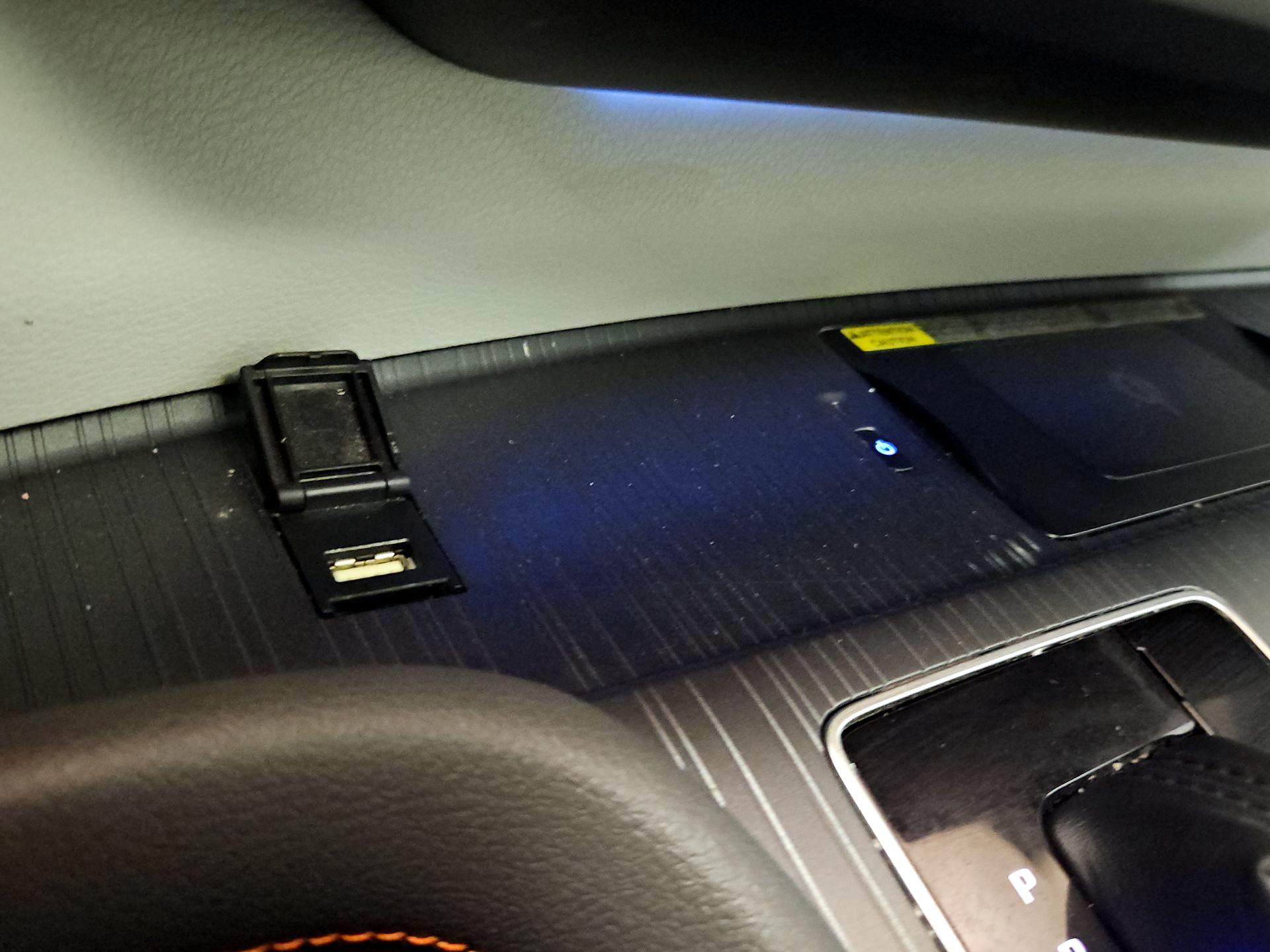 Thumbnail: 2022 Toyota Sienna - 19