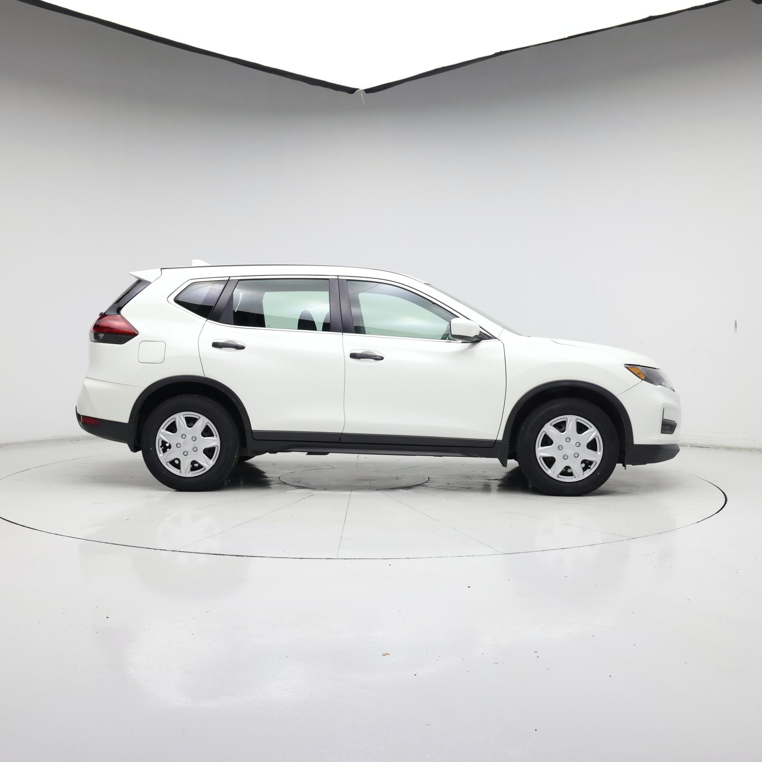 Thumbnail: 2020 Nissan Rogue - 7