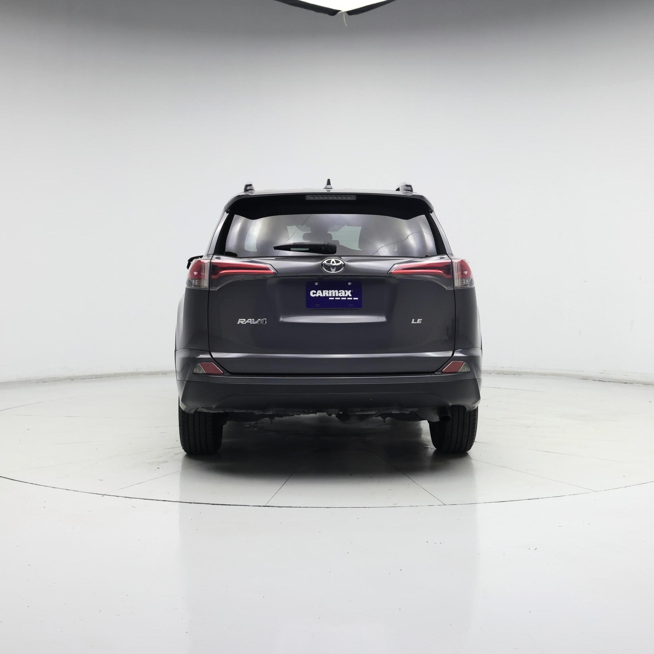 Thumbnail: 2017 Toyota RAV4 - 6