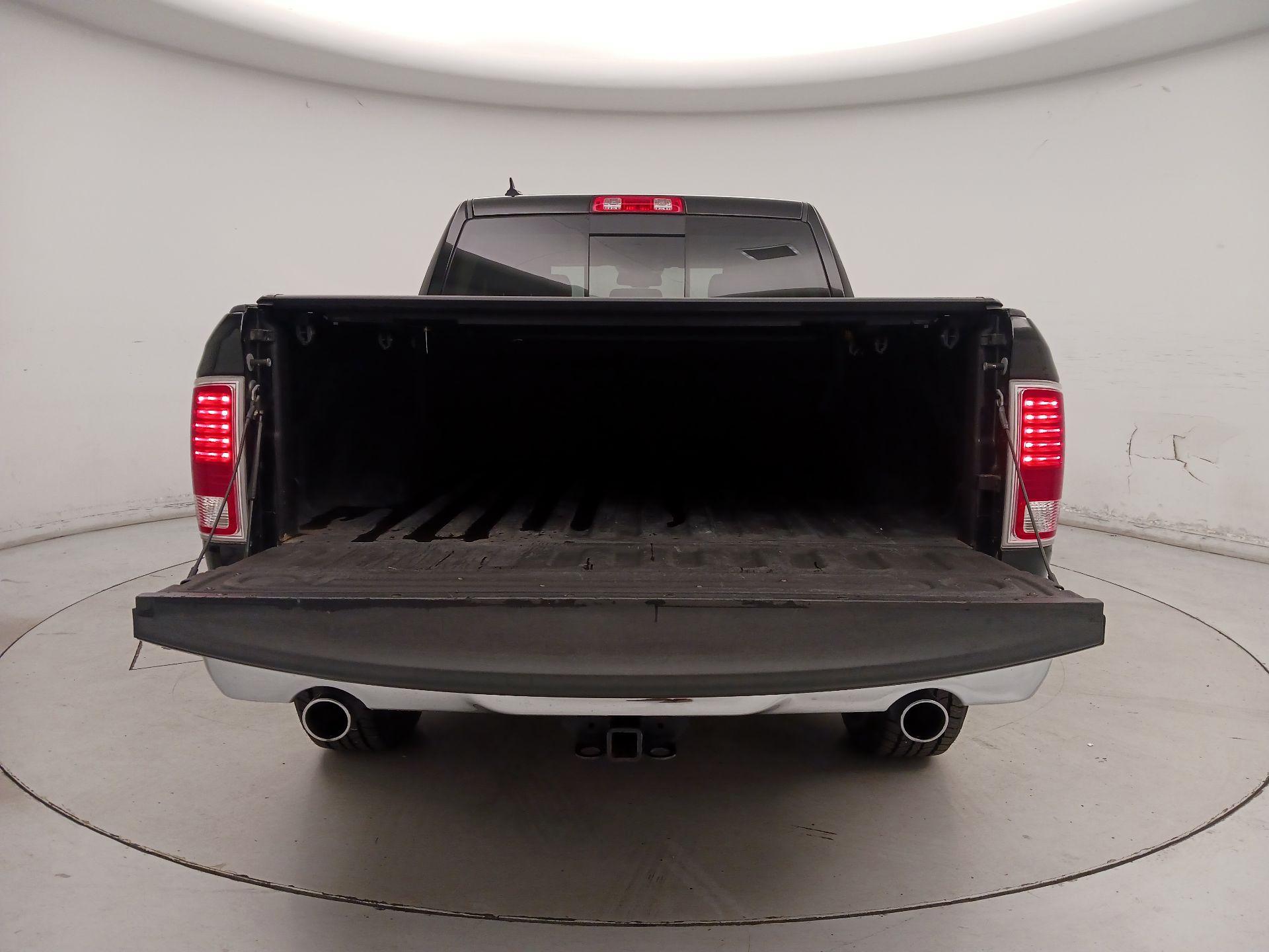 Thumbnail: 2019 RAM 1500 Classic - 20