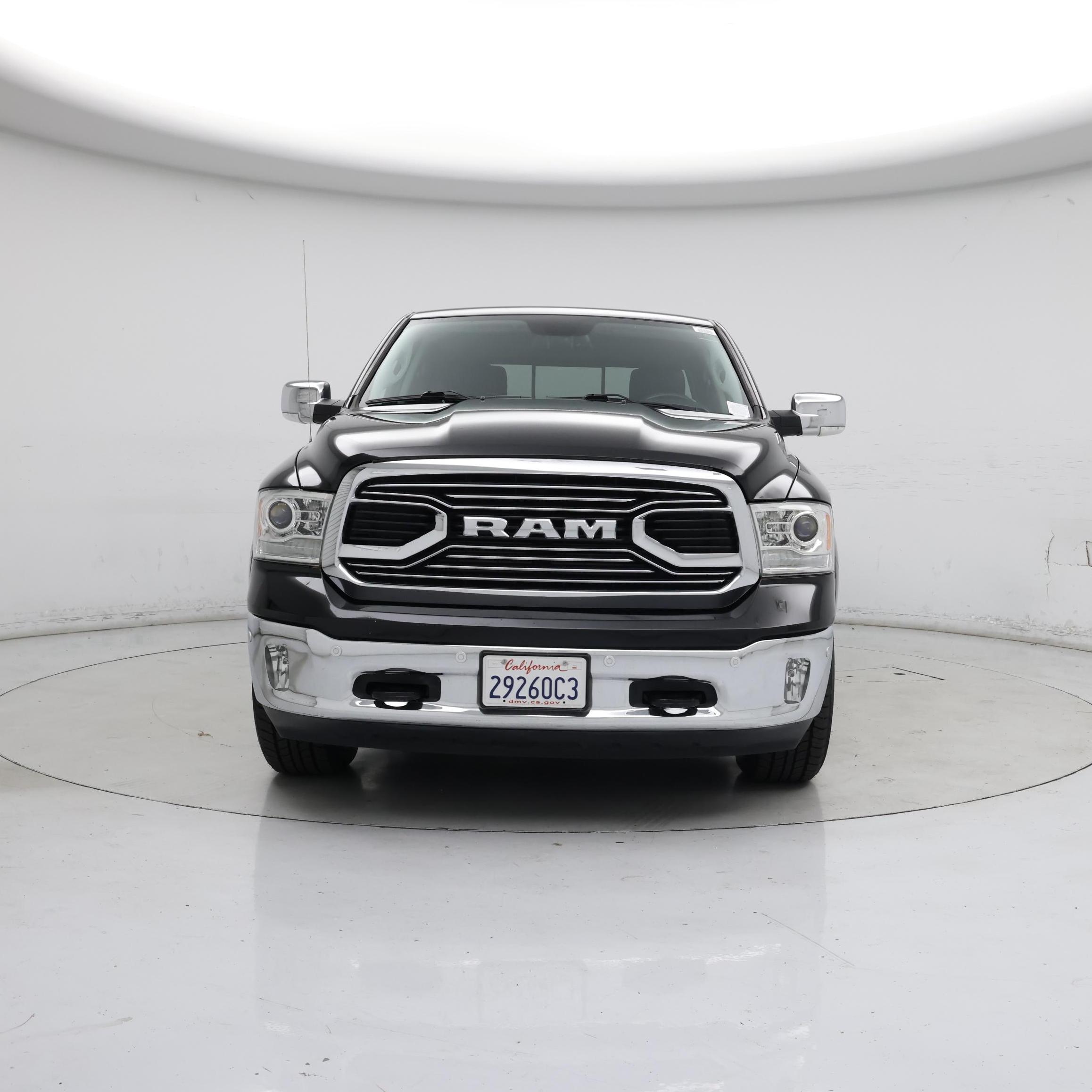 Thumbnail: 2019 RAM 1500 Classic - 5
