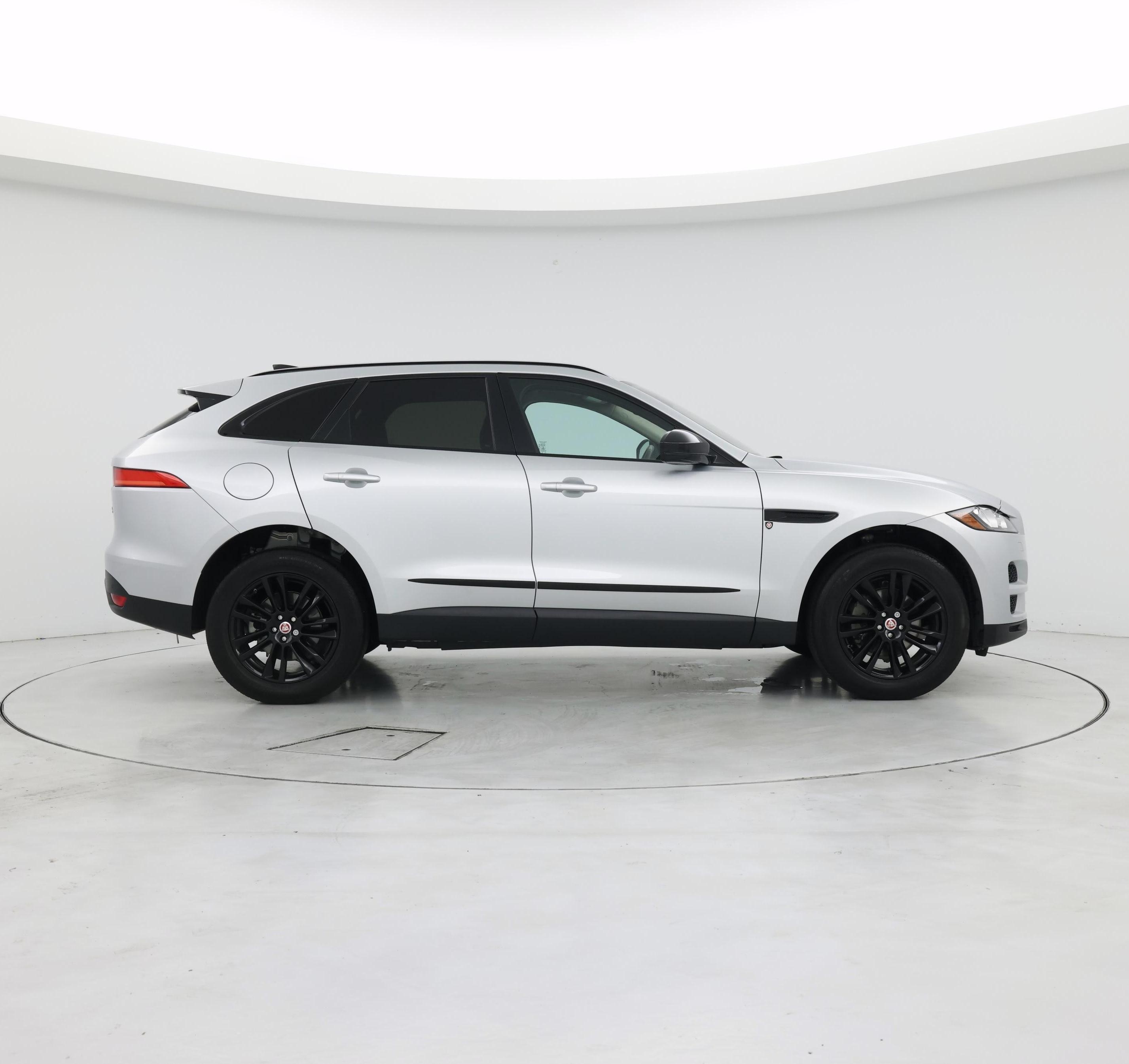 Thumbnail: 2020 Jaguar F-Pace - 7