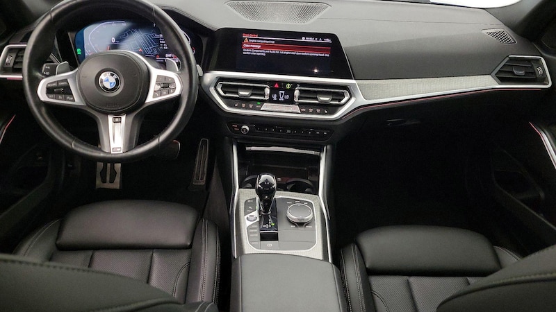 2022 BMW 3 Series 330i xDrive 9