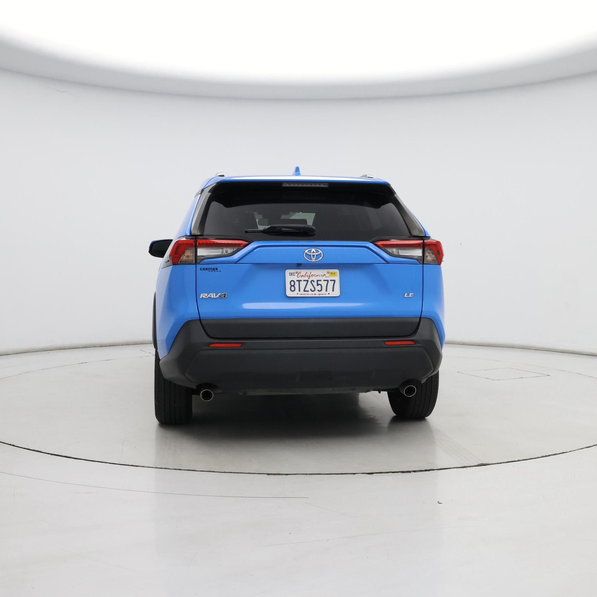 Thumbnail: 2021 Toyota RAV4 - 6
