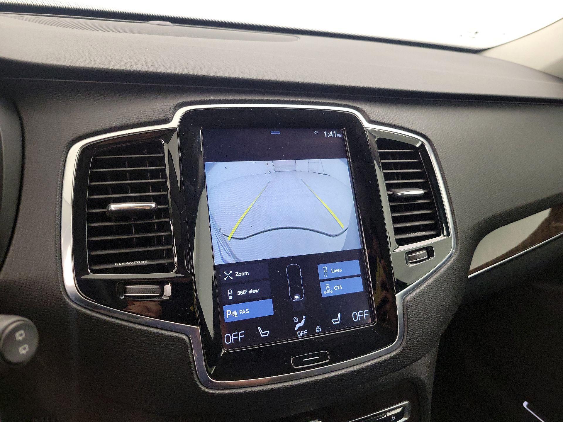 Thumbnail: 2016 Volvo XC90 - 14