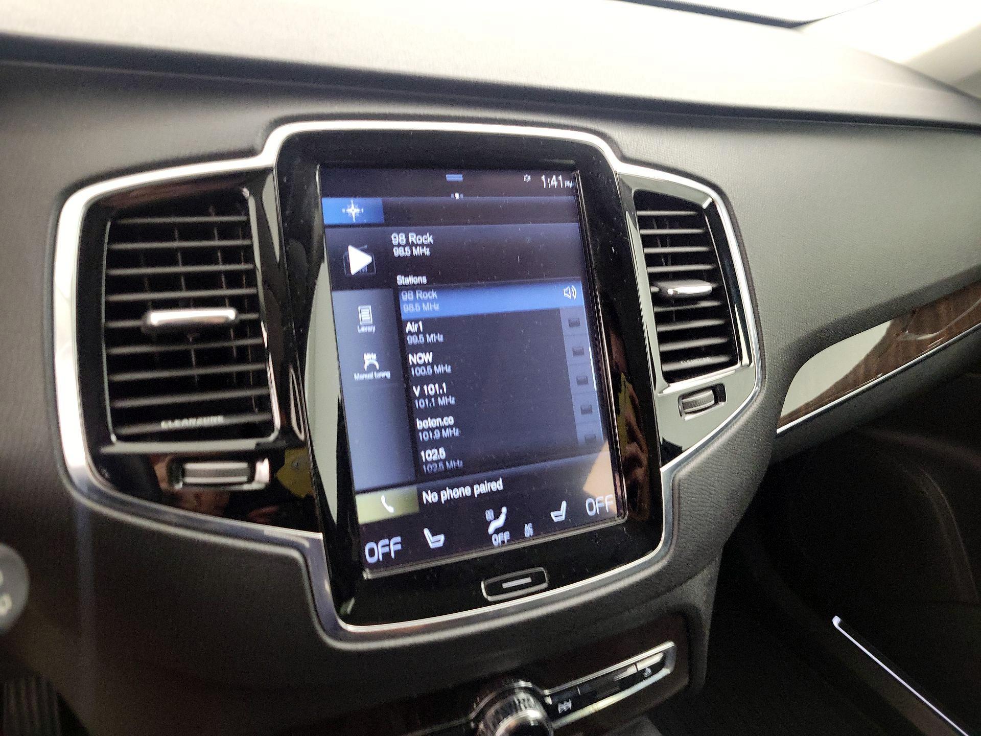 Thumbnail: 2016 Volvo XC90 - 15