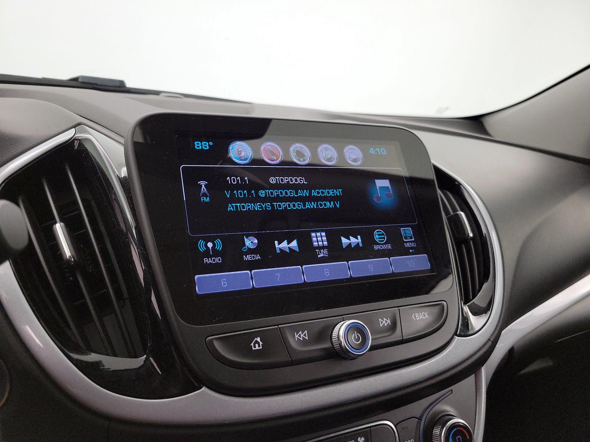 Thumbnail: 2016 Chevrolet Volt - 15