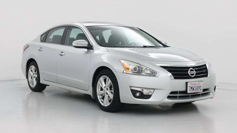 2015 Nissan Altima SL Hero Image
