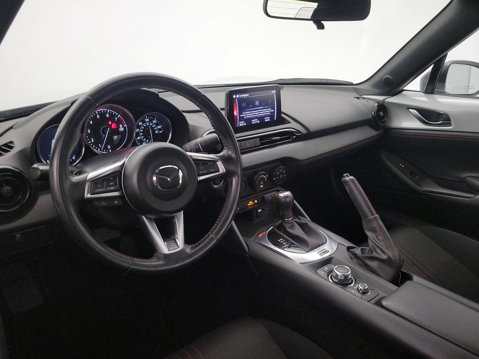 Thumbnail: 2019 Mazda MX-5 Miata - 9