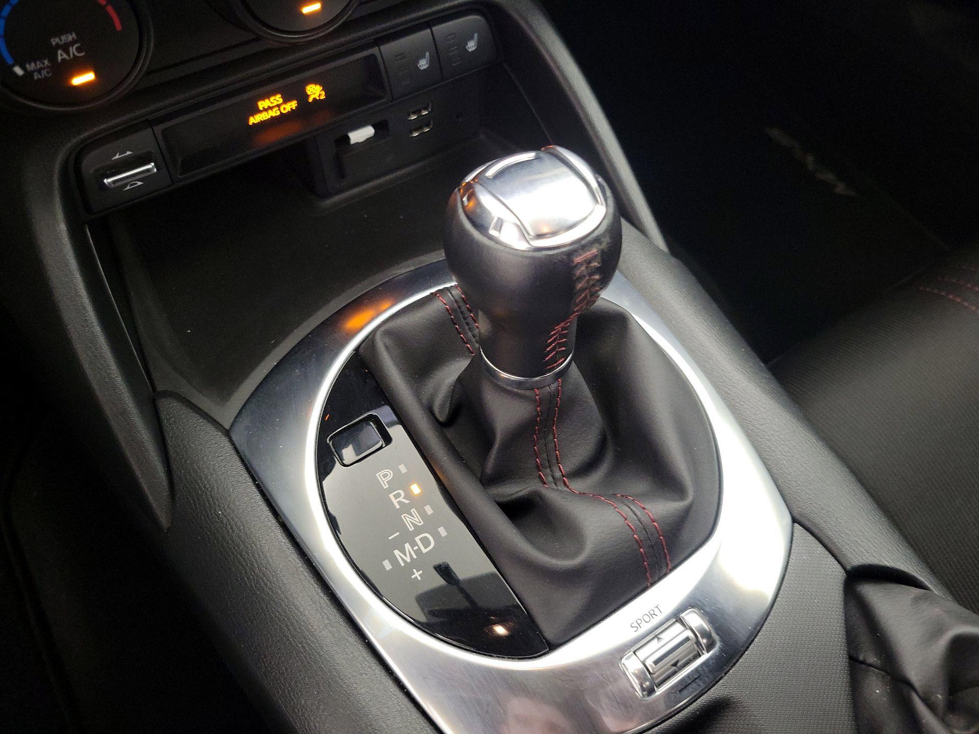 Thumbnail: 2019 Mazda MX-5 Miata - 18