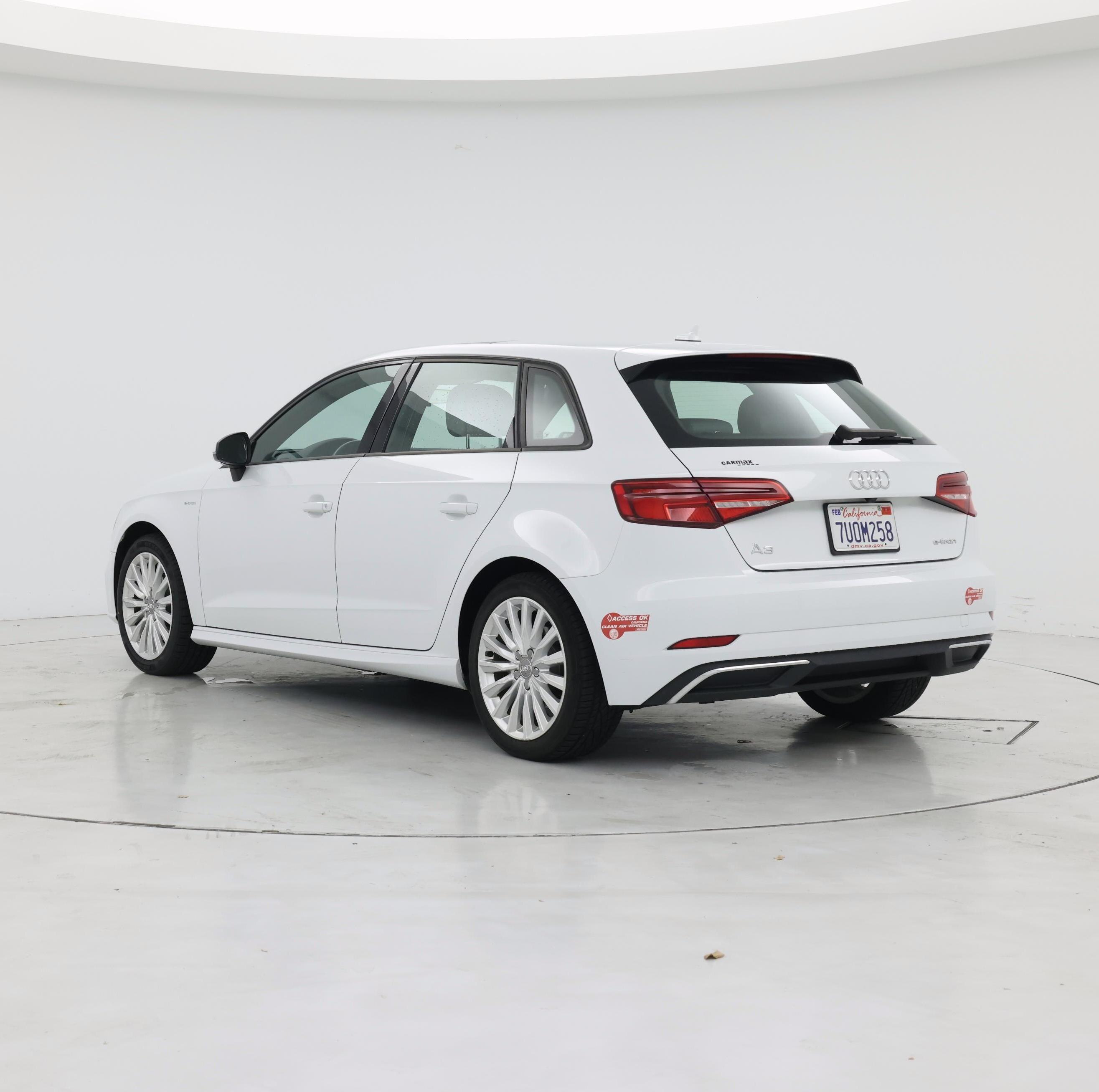 Thumbnail: 2017 Audi A3 - 2