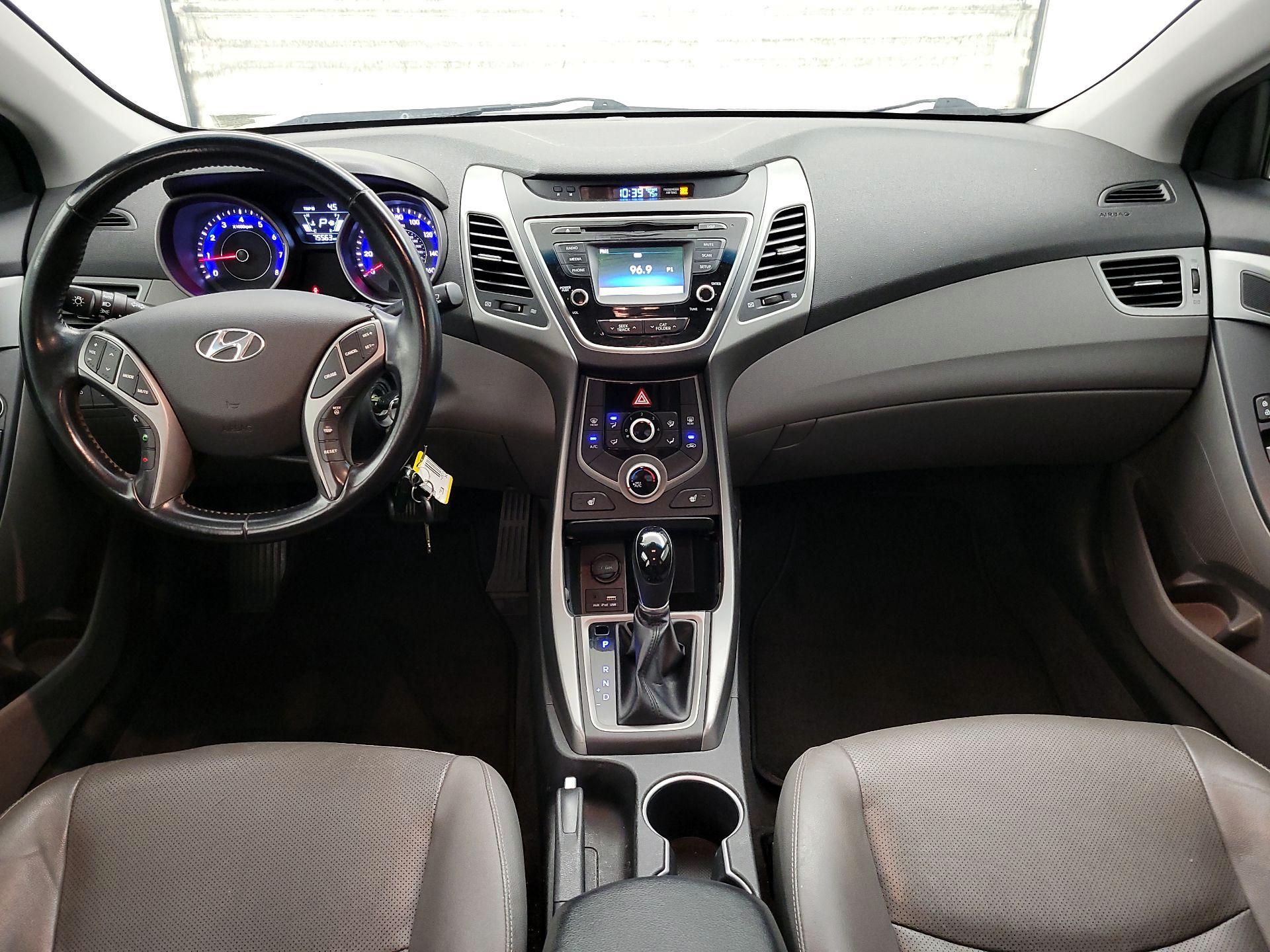 Thumbnail: 2015 Hyundai Elantra - 9