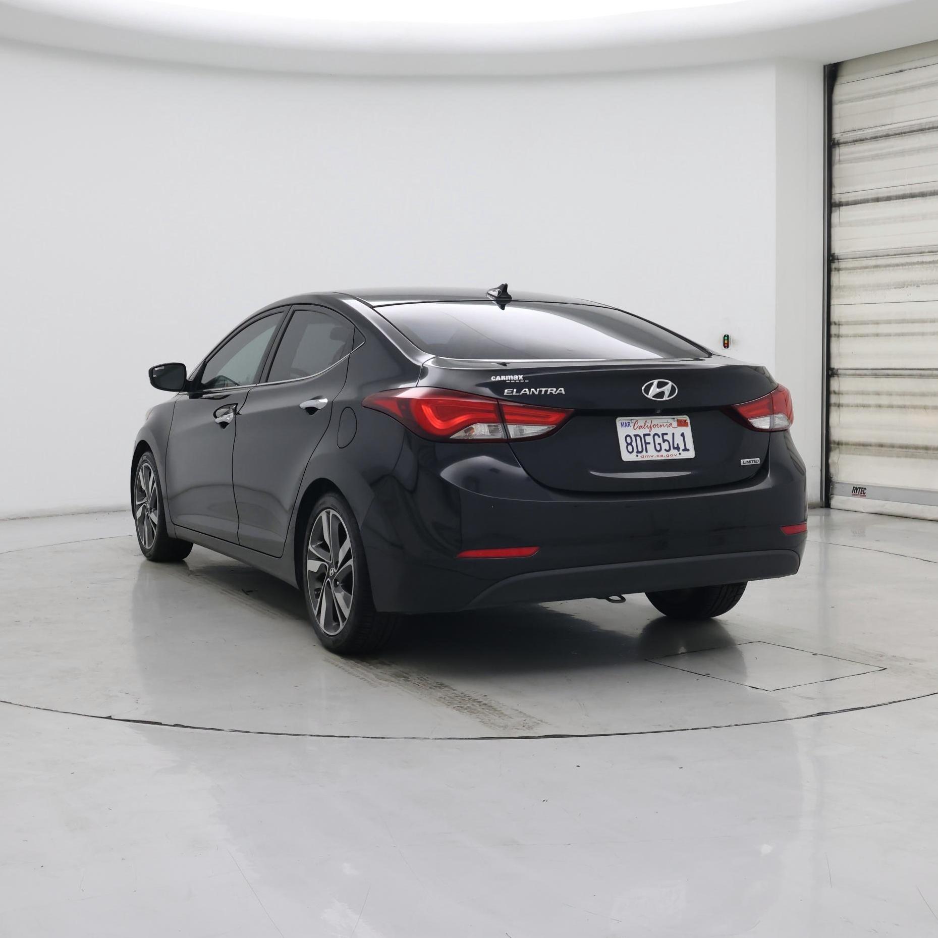 Thumbnail: 2015 Hyundai Elantra - 2