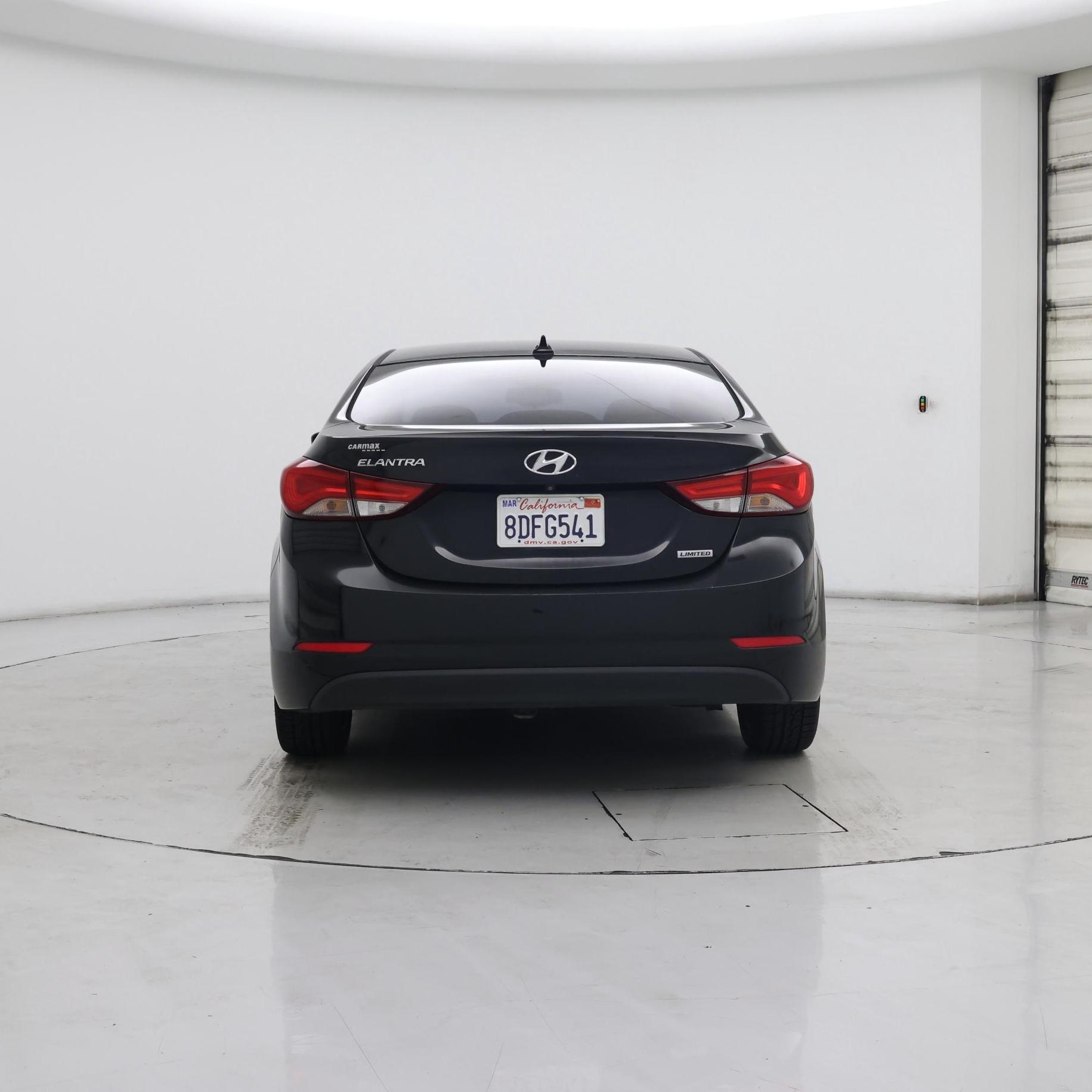 Thumbnail: 2015 Hyundai Elantra - 6