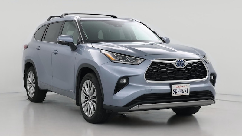 2024 Toyota Highlander Platinum Hero Image